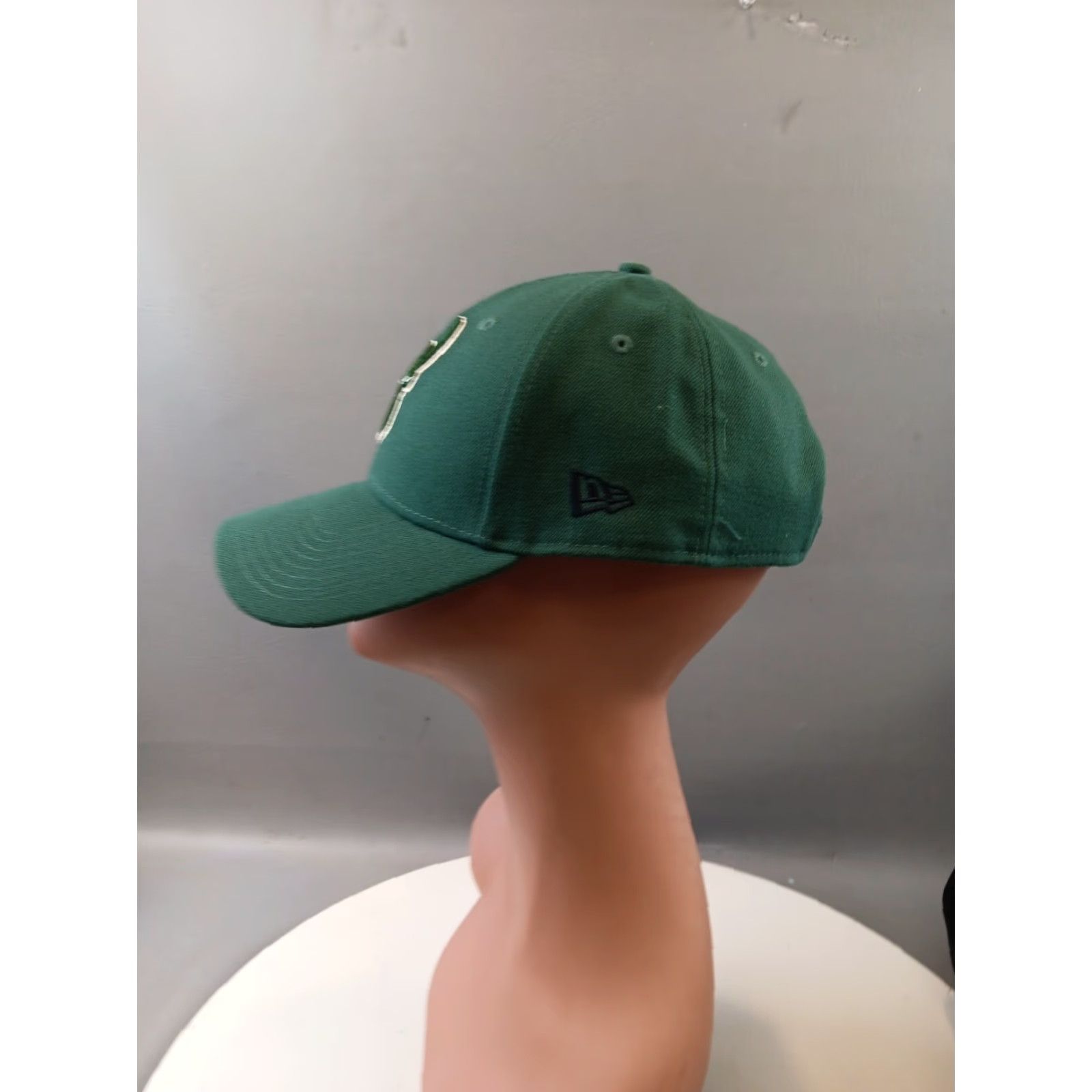 New Era New Era Milwaukee Bucks 9Forty Green Hat Men Adjustable Buck Logo NBA Playoff Patch Size ONE SIZE - 3 Thumbnail