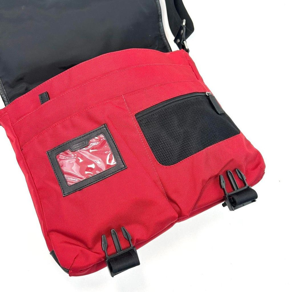 Coach 2012 Coach red and black nylon messenger bag Size ONE SIZE - 7 Thumbnail