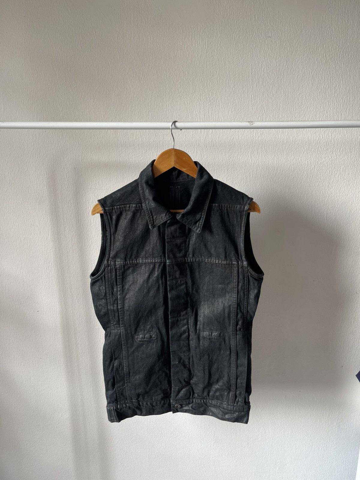 Rick Owens Rick Owens Wax Sleeveless Denim Jacket 96 Size US M / EU 48-50 / 2 - 3 Thumbnail