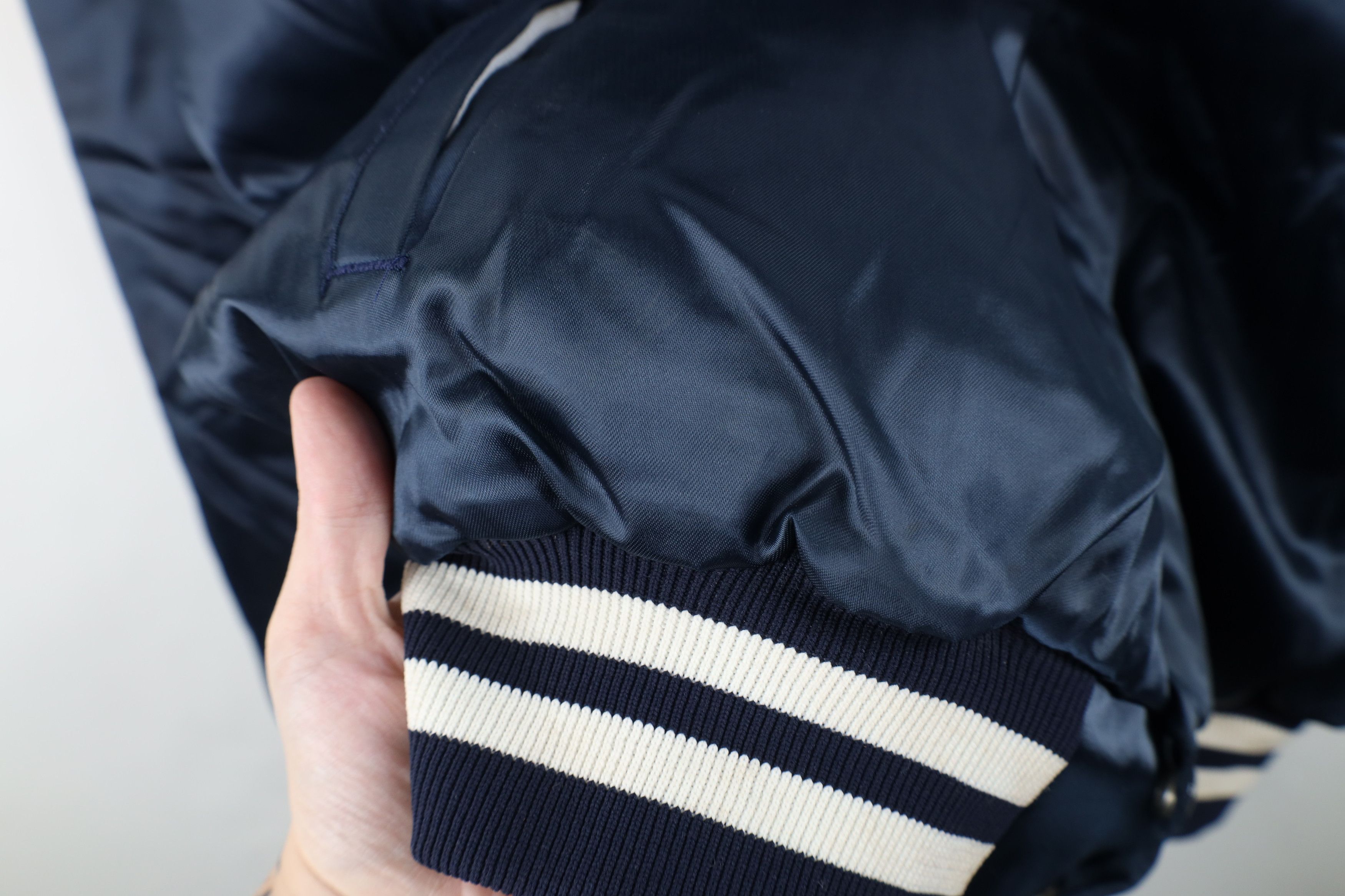 Vintage Vintage 80s 90s Watson Meats Quilted Satin Bomber Jacket USA Size US XXL / EU 58 / 5 - 8 Thumbnail