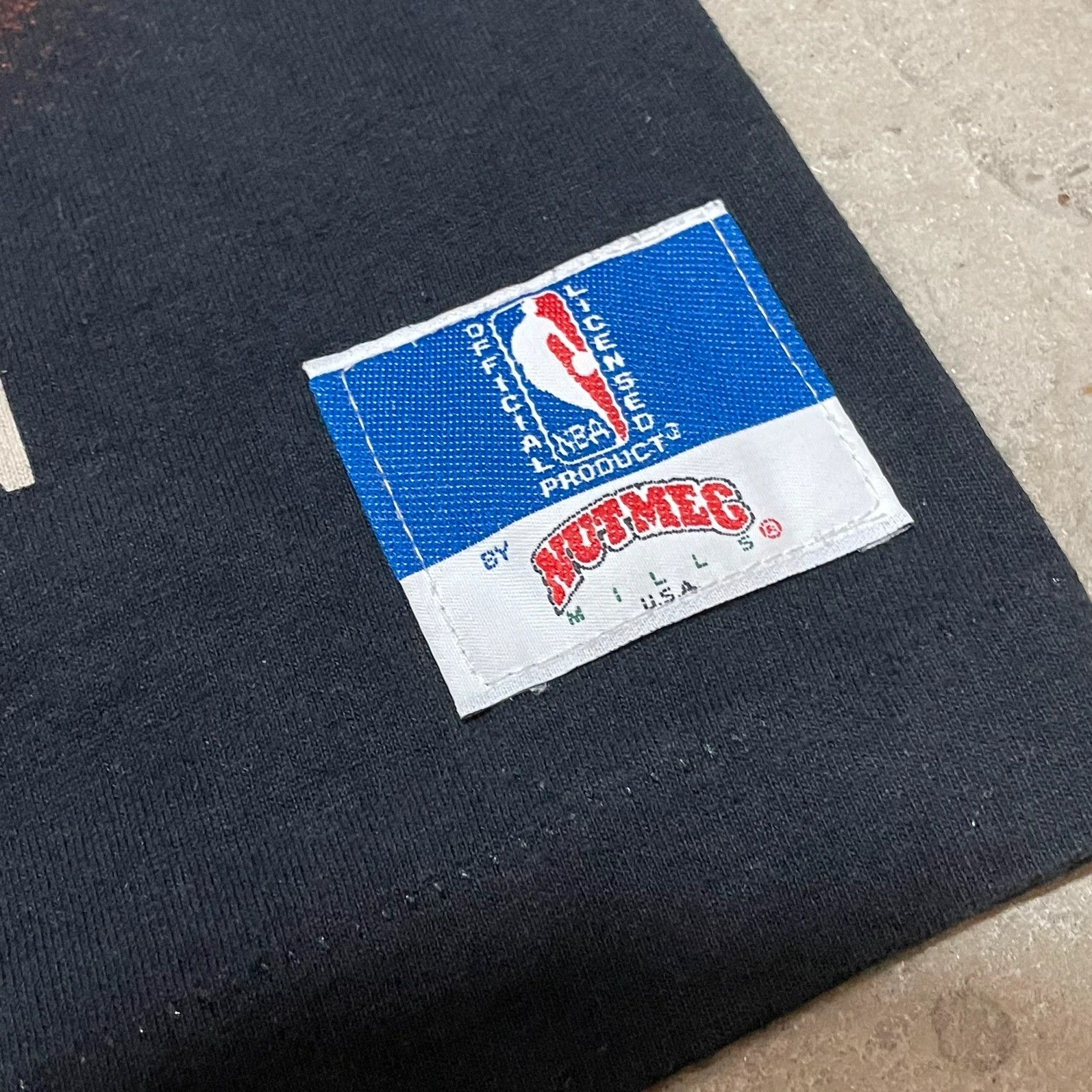 Vintage Vintage single stitch Charlotte Hornets t-shirt 90s NBA Size US XL / EU 56 / 4 - 6 Thumbnail