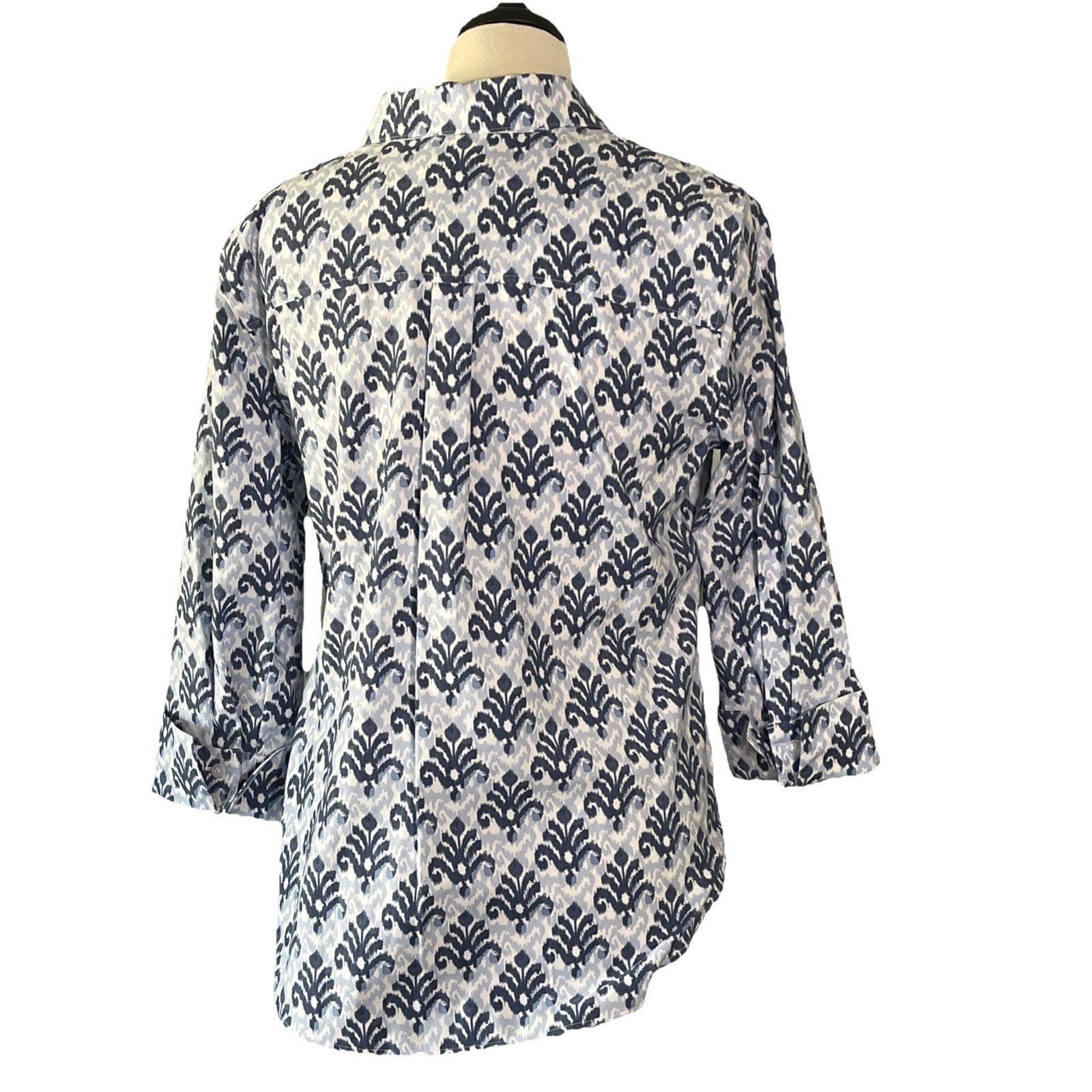 Chicos Chico's 0.5 / 6 No Iron Ikat Shirt NWT Size M / US 6-8 / IT 42-44 - 6 Thumbnail