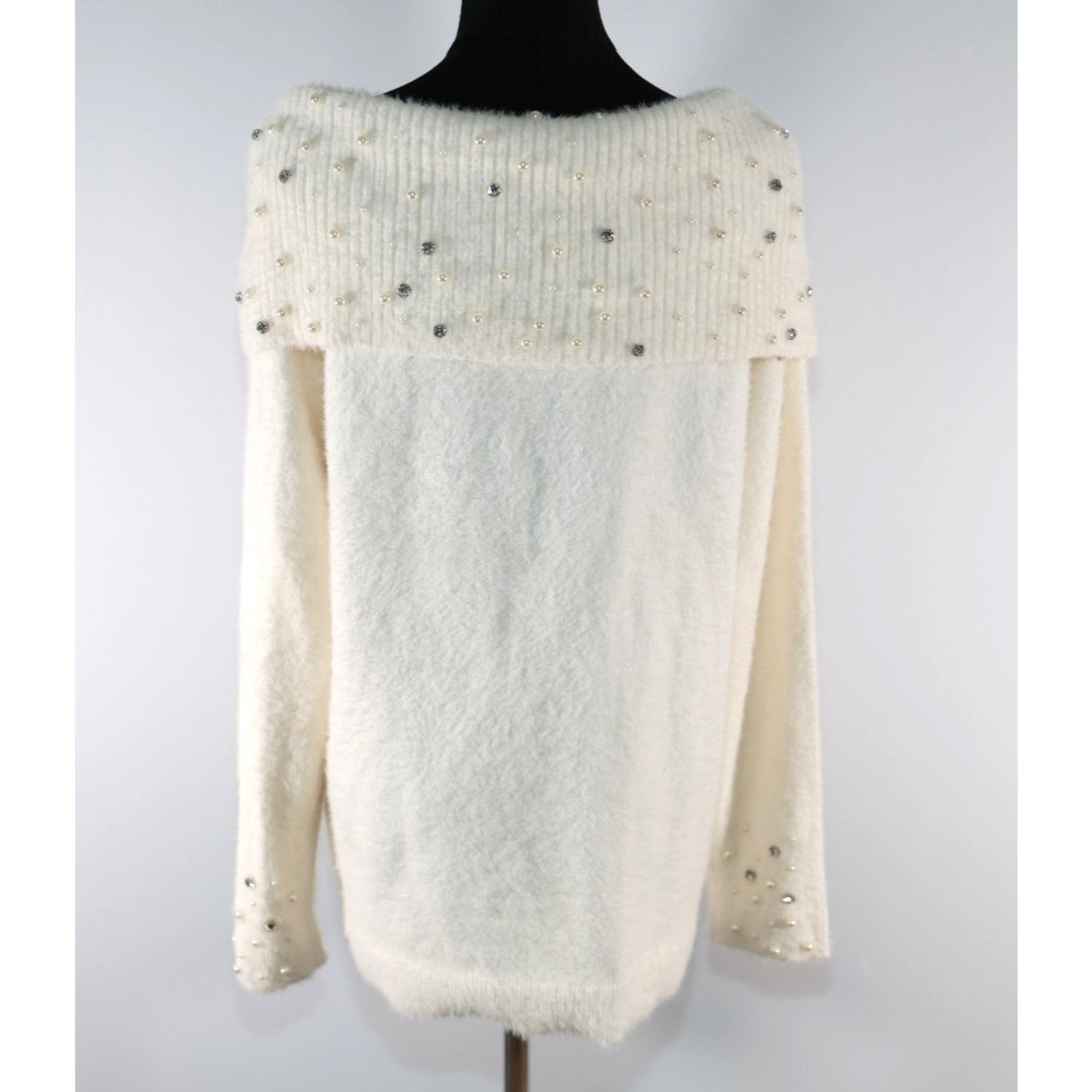 Soft Surroundings SOFT SURROUNDINGS Rhinestones Pearls Cowl Neck Sweater Sz L Size L / US 10 / IT 46 - 6 Thumbnail