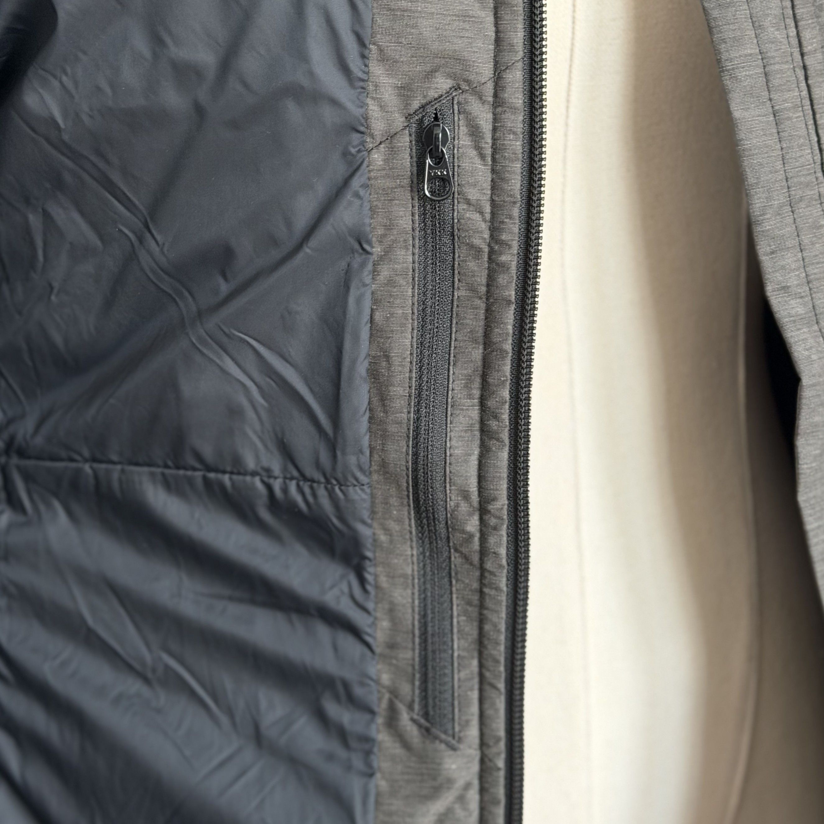 Arc'teryx ARC'TERYX Darrah Coat Puffer Parka Long Jacket Size M Casual Size M / US 6-8 / IT 42-44 - 14 Thumbnail