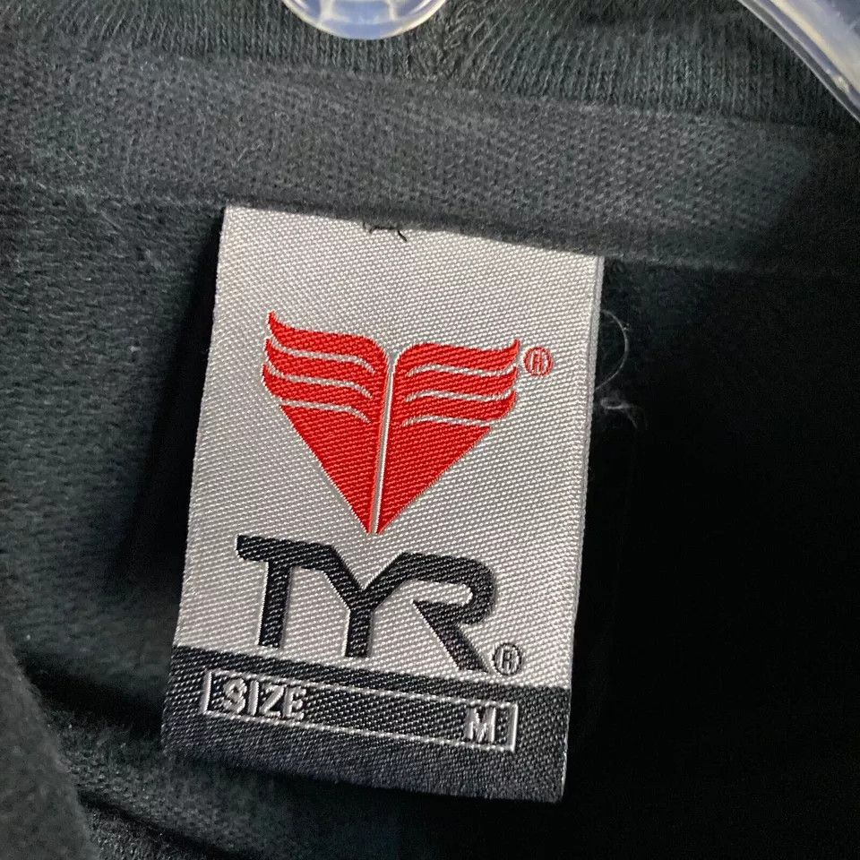 Other TYR Hoodie Women's Full Zip Distressed 100% Cotton M Size M / US 6-8 / IT 42-44 - 4 Thumbnail