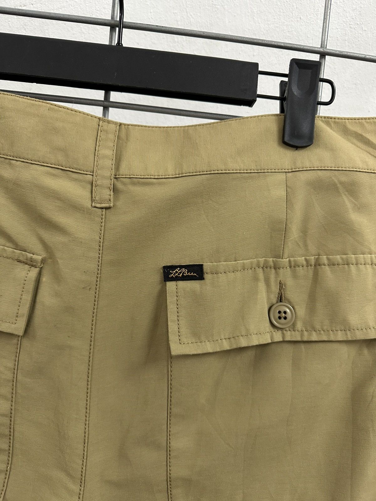 L.L. Bean Rare And Beautiful LL Bean Multi Pocket Fatigue Baker Shorts Size US 30 / EU 46 - 6 Thumbnail