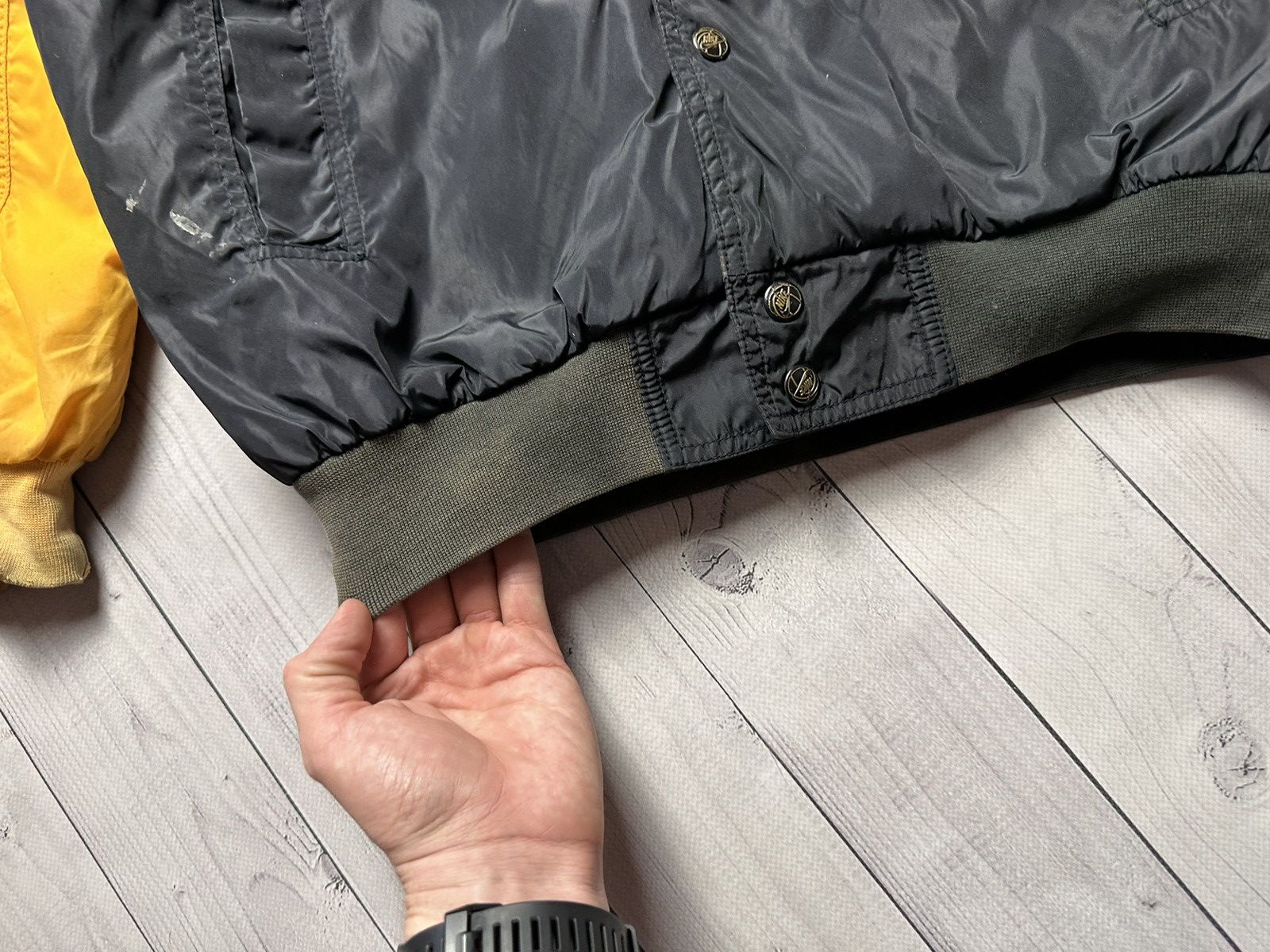 Nike × Vintage Vintage Nike Jacket bomber rare logo size S distressed Size US S / EU 44-46 / 1 - 8 Thumbnail