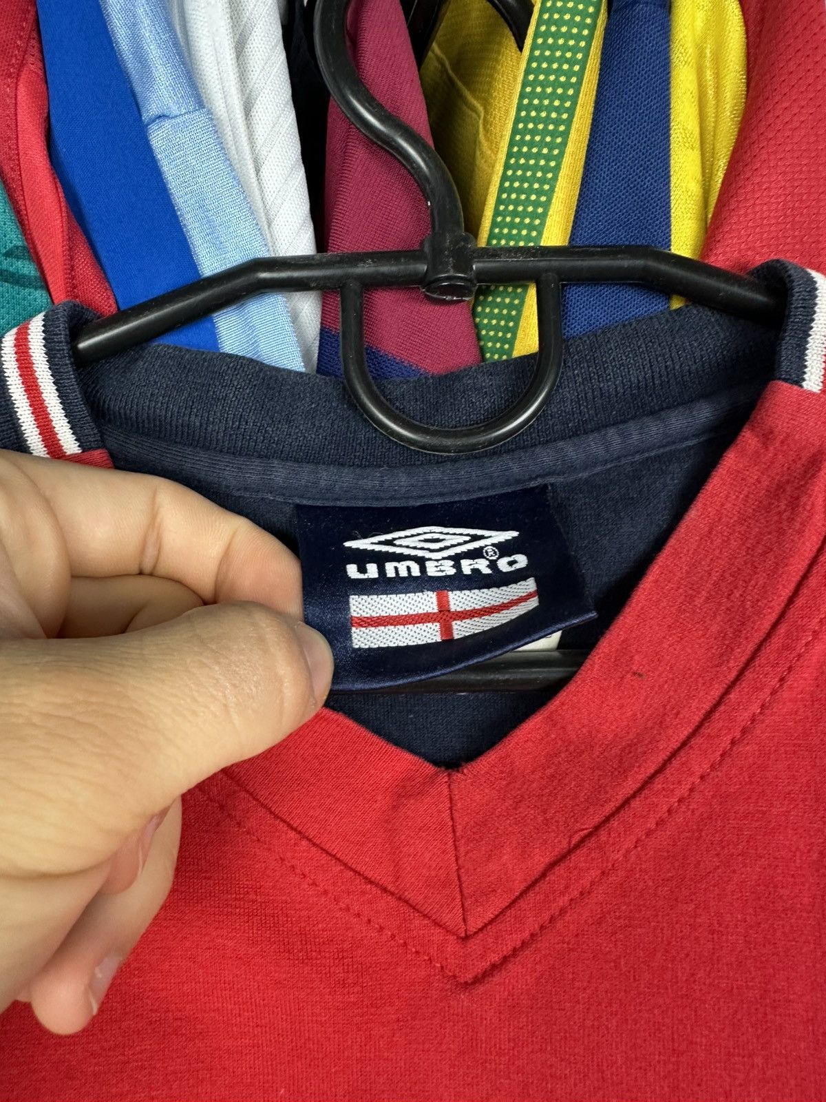 Umbro Vintage 90s Umbro England retro football soccer shirt Size US M / EU 48-50 / 2 - 5 Thumbnail