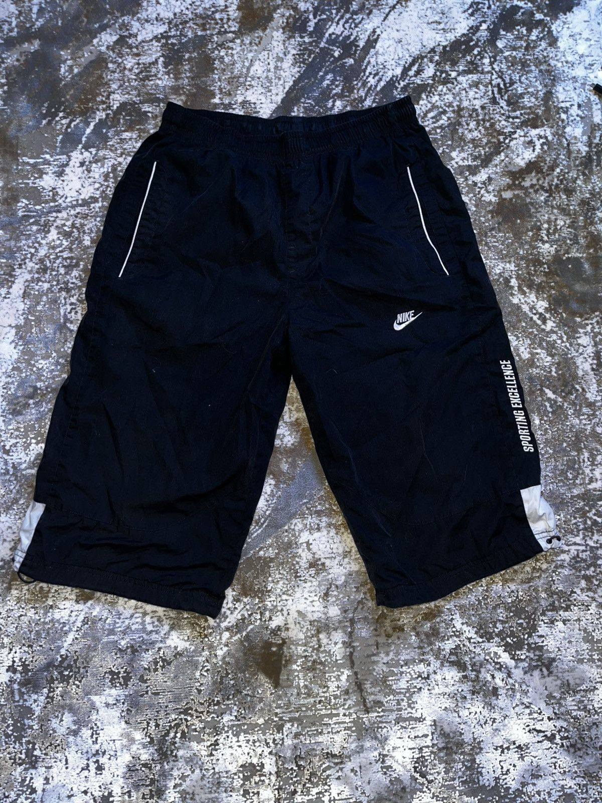 Nike Nike Black Sport Shorts Size US 32 / EU 48 - 1 Thumbnail