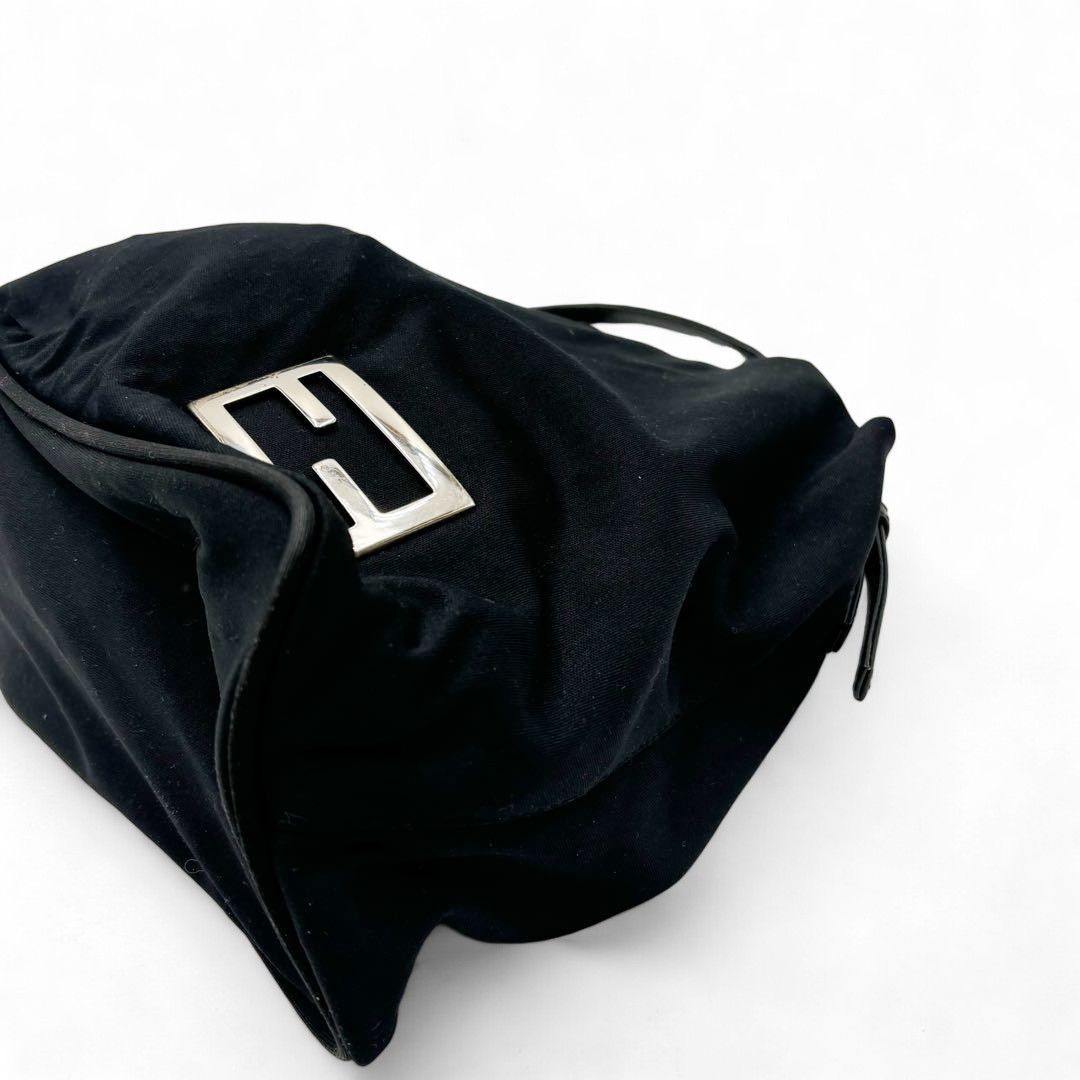 Fendi Fendi - Mamma Bucket Handbag Shoulder Bag Black Size ONE SIZE - 4 Thumbnail