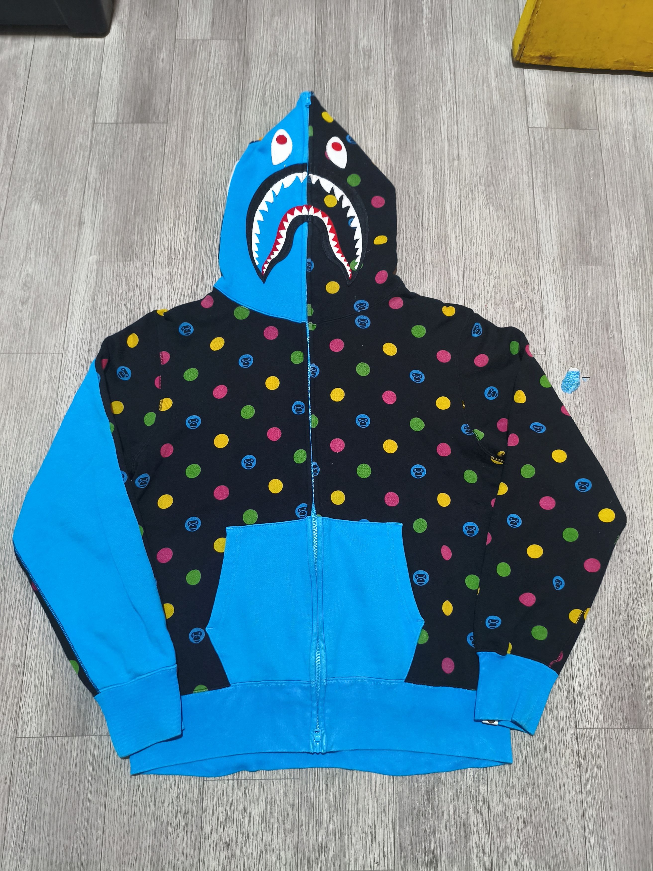 Bape Bape baby milo polka dot shark full zip hoodie Size US L / EU 52-54 / 3 - 1 Thumbnail