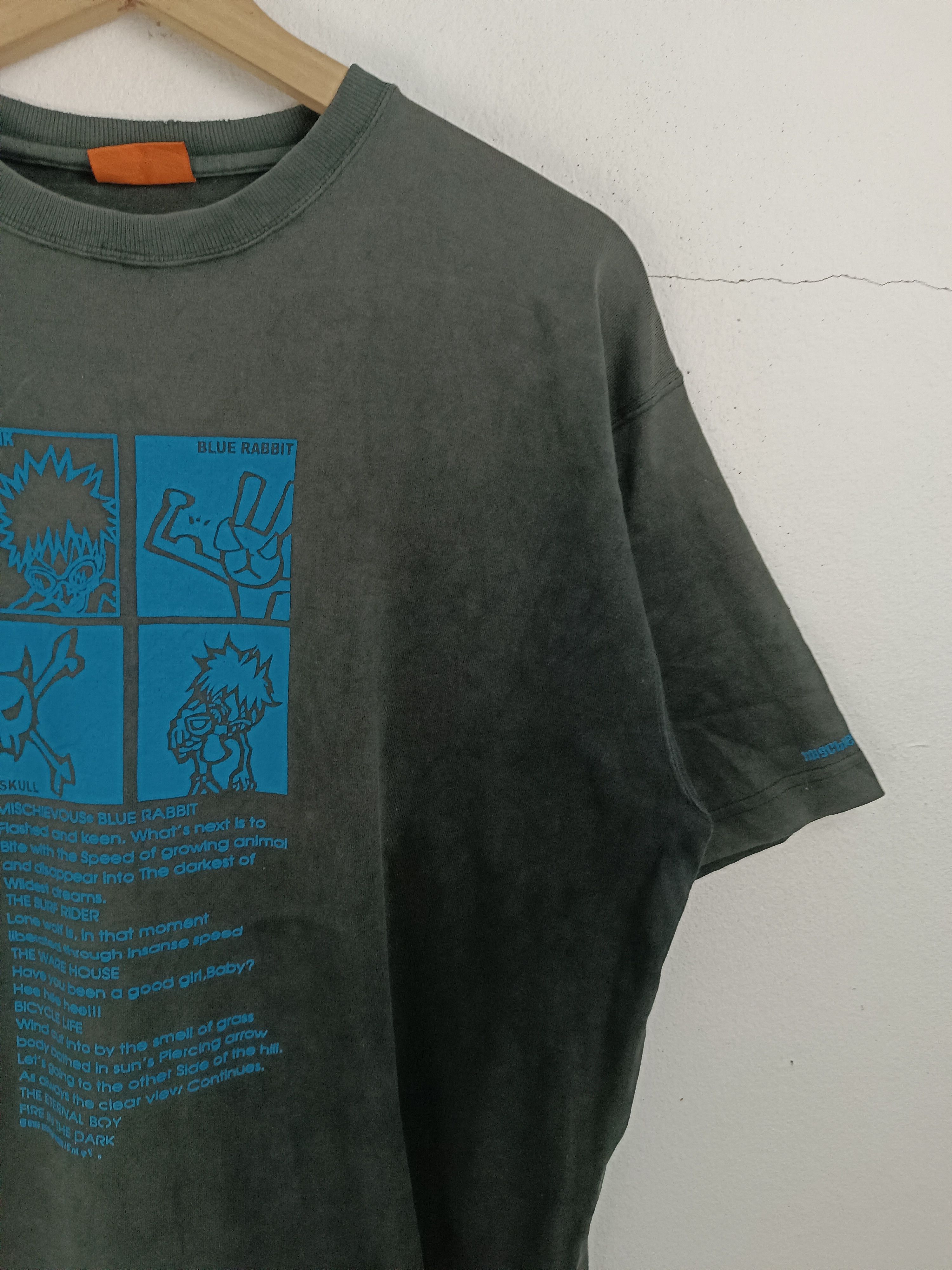 Japanese Brand THRASHED FADED VINTAGE Y2K MISCHIEVOUS TEE VERY RARE Size US L / EU 52-54 / 3 - 6 Thumbnail