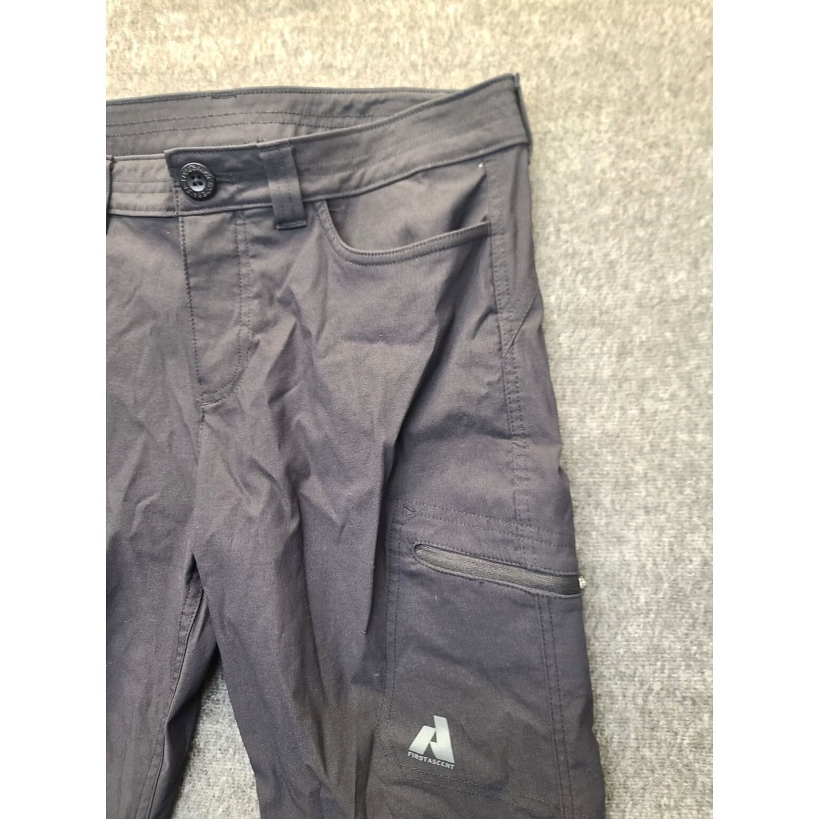 Eddie Bauer Eddie Bauer Capris Womens 6 First Ascent Cargo Regular Fit Outdoors Hiking Capris pants Black Nylon Spandex Canvas 20 in inseam 30 in waist Womens Size ONE SIZE - 3 Thumbnail