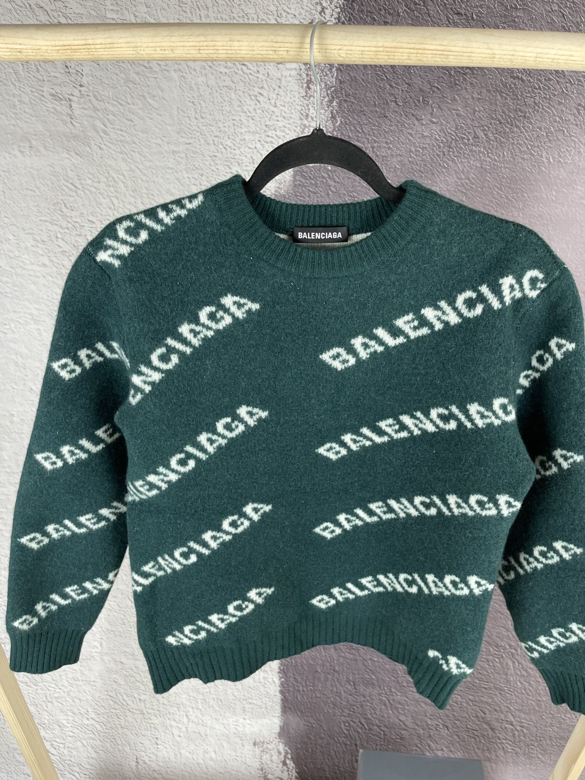 Balenciaga Balenciaga multi logo green wool sweater size S Size S / US 4 / IT 40 - 8 Thumbnail