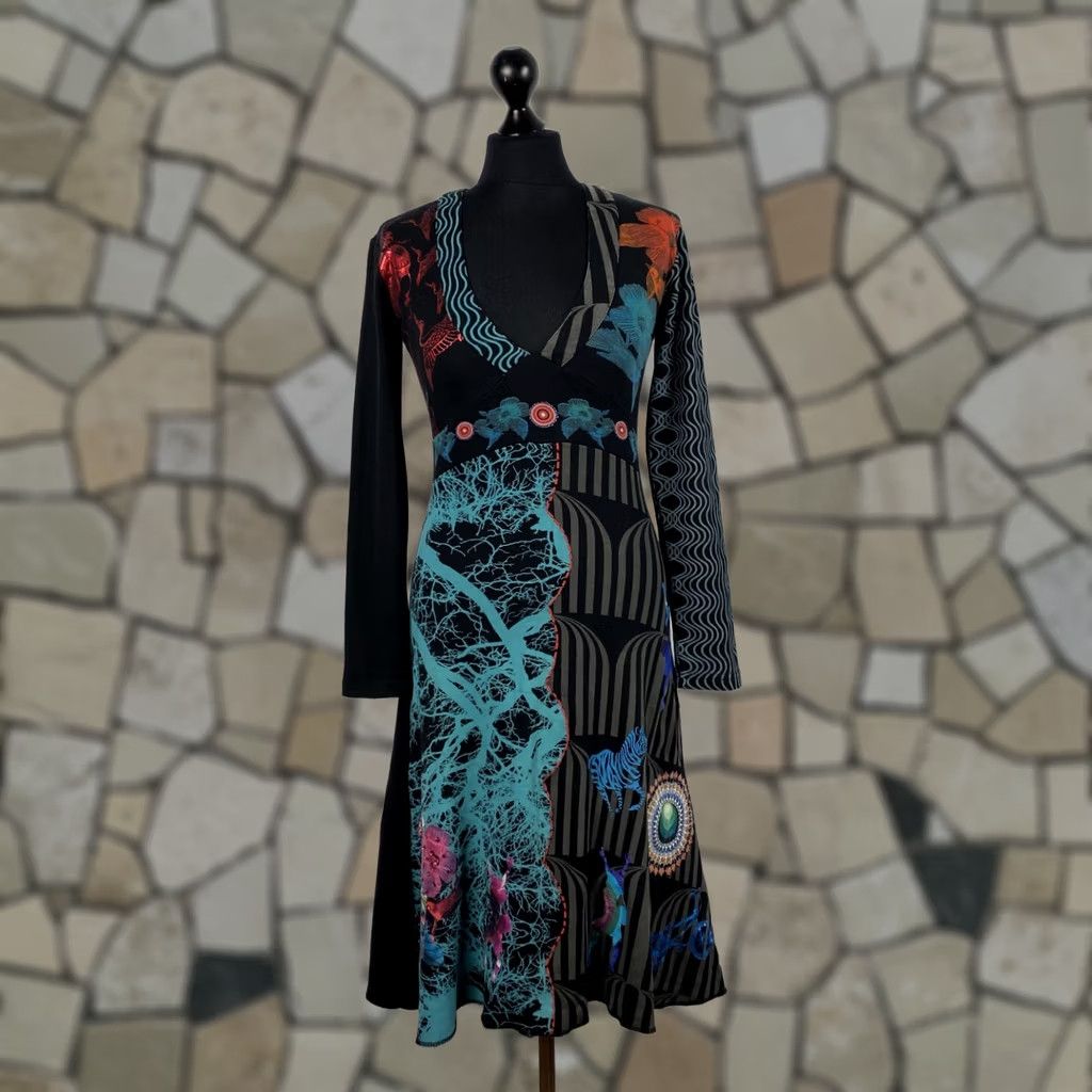Desigual Desigual Dress Womens M Multicoloured Round Neck 37V2007 Size M / US 6-8 / IT 42-44 - 1 Thumbnail