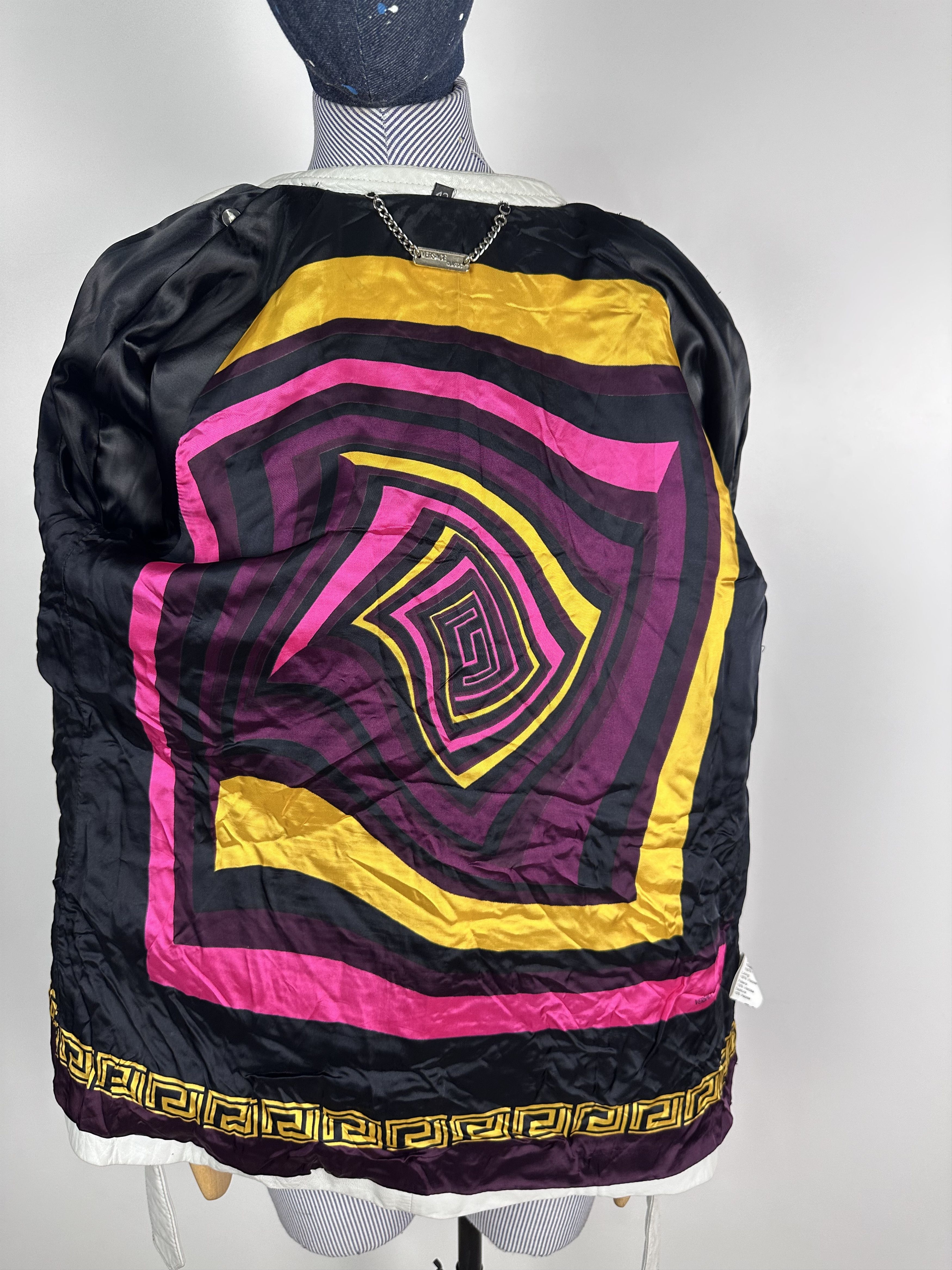 Versace × Vintage Versace v2 Vintage Leather Double Breasted Coat Jacket Size M / US 6-8 / IT 42-44 - 14 Thumbnail