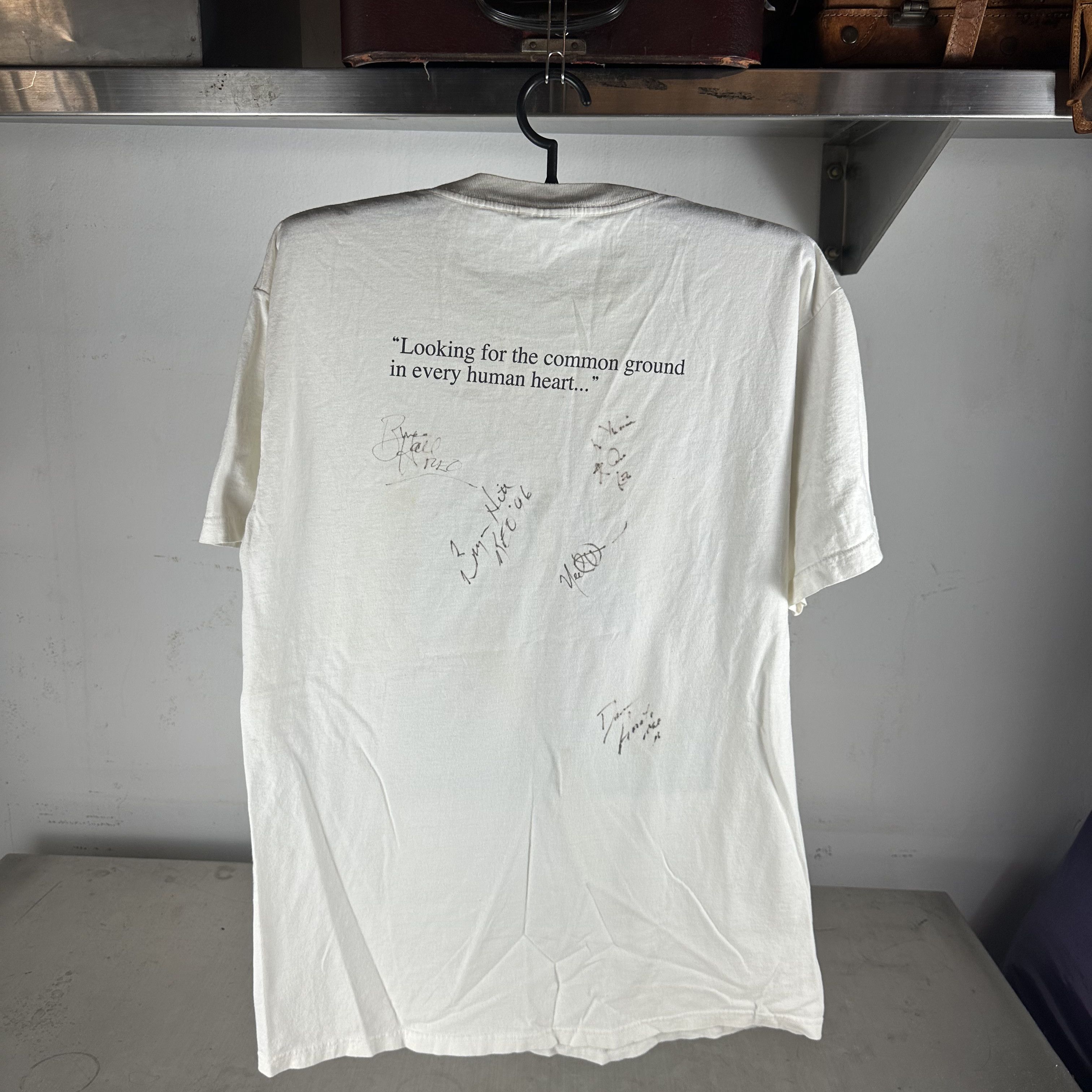 Vintage Vintage 1996 REO Speedwagon Building The Bridge T-shirt Size US L / EU 52-54 / 3 - 3 Thumbnail