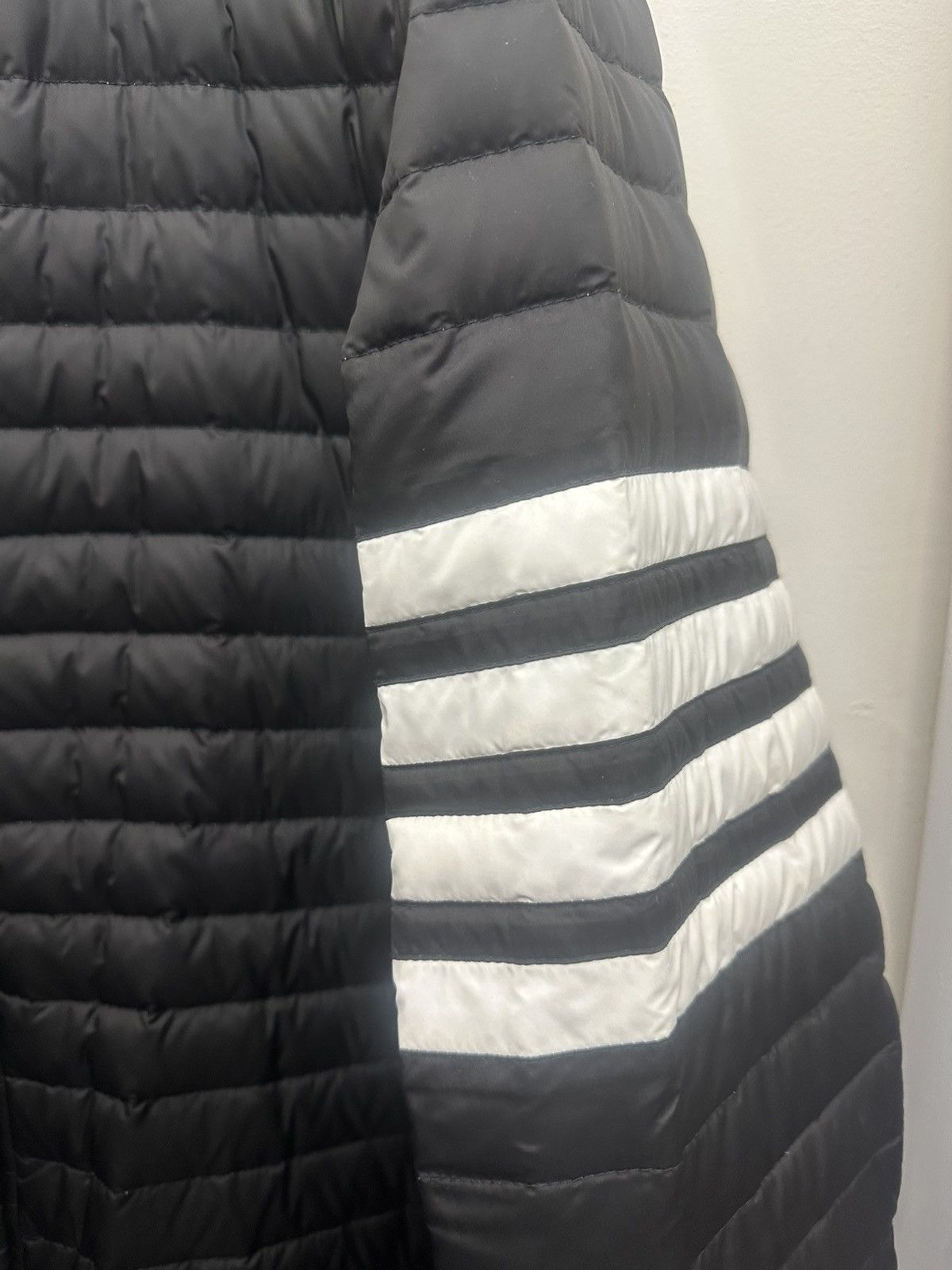 Thom Browne Thom Browne long navy down hooded jacket sz 4 Size US XL / EU 56 / 4 - 3 Thumbnail