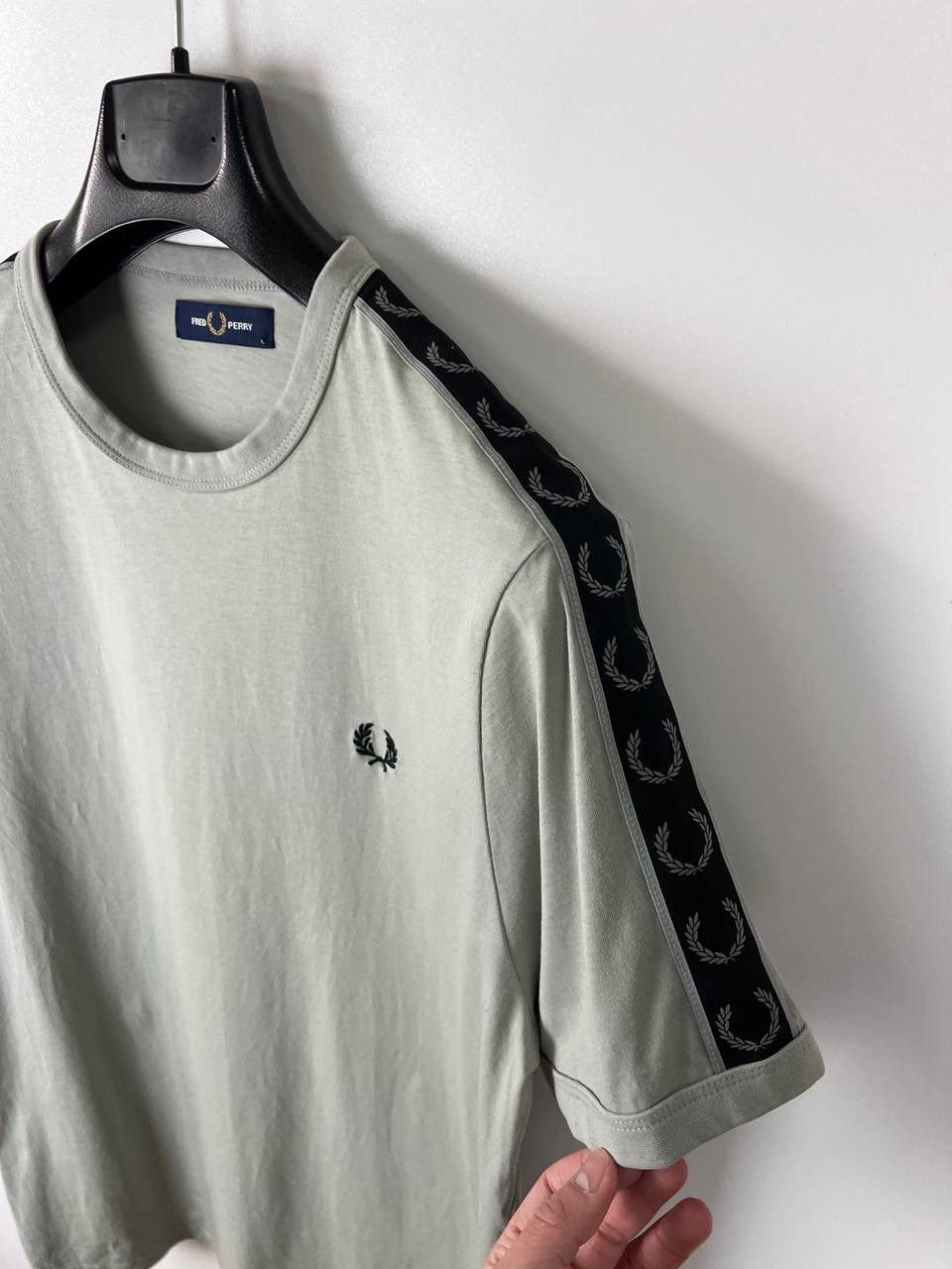 Fred Perry Fred Perry luxury t-shirts size L Size US L / EU 52-54 / 3 - 8 Thumbnail