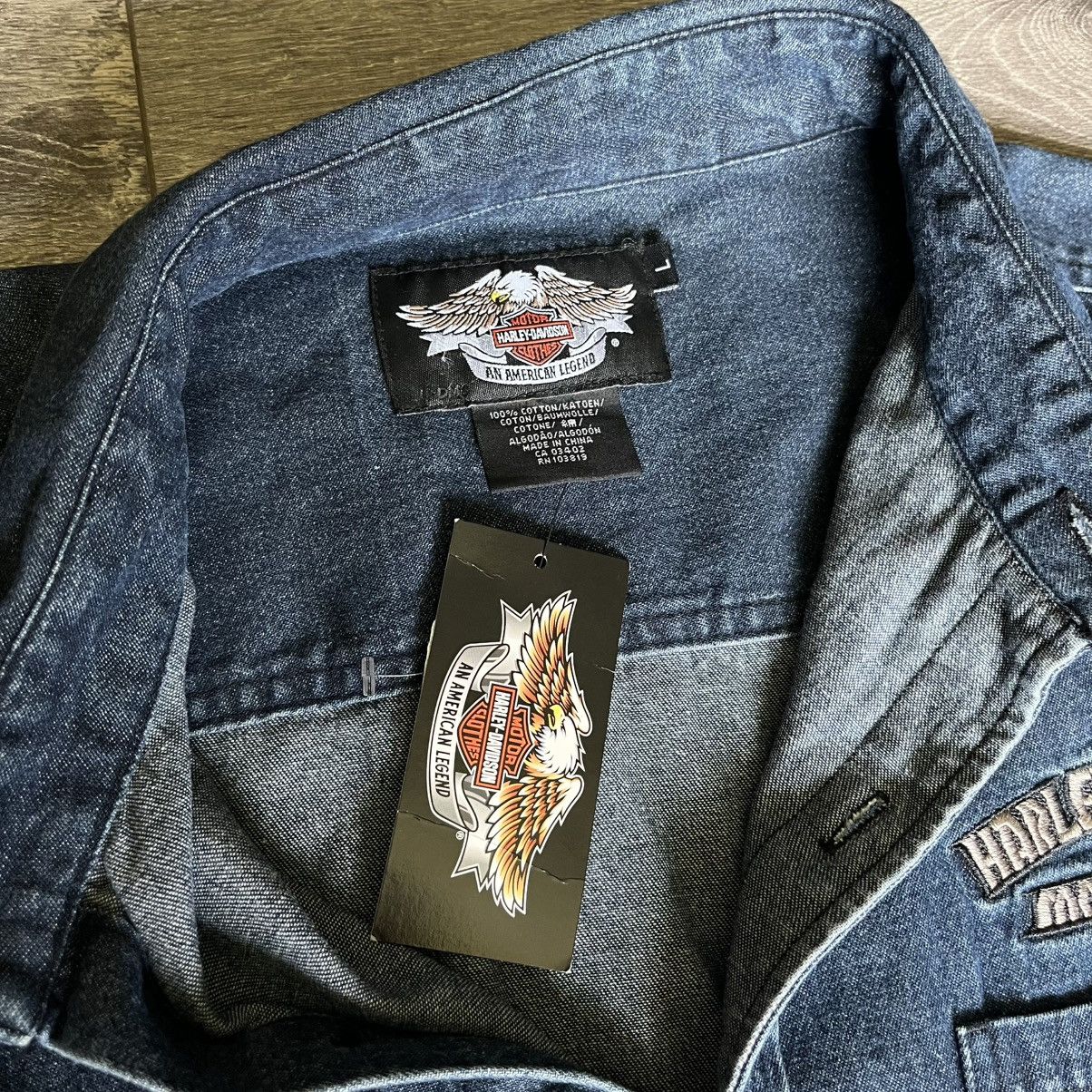 Harley Davidson × Vintage New Vintage Y2K Harley Davidson Flame Skull Denim Button Up Size US L / EU 52-54 / 3 - 9 Thumbnail