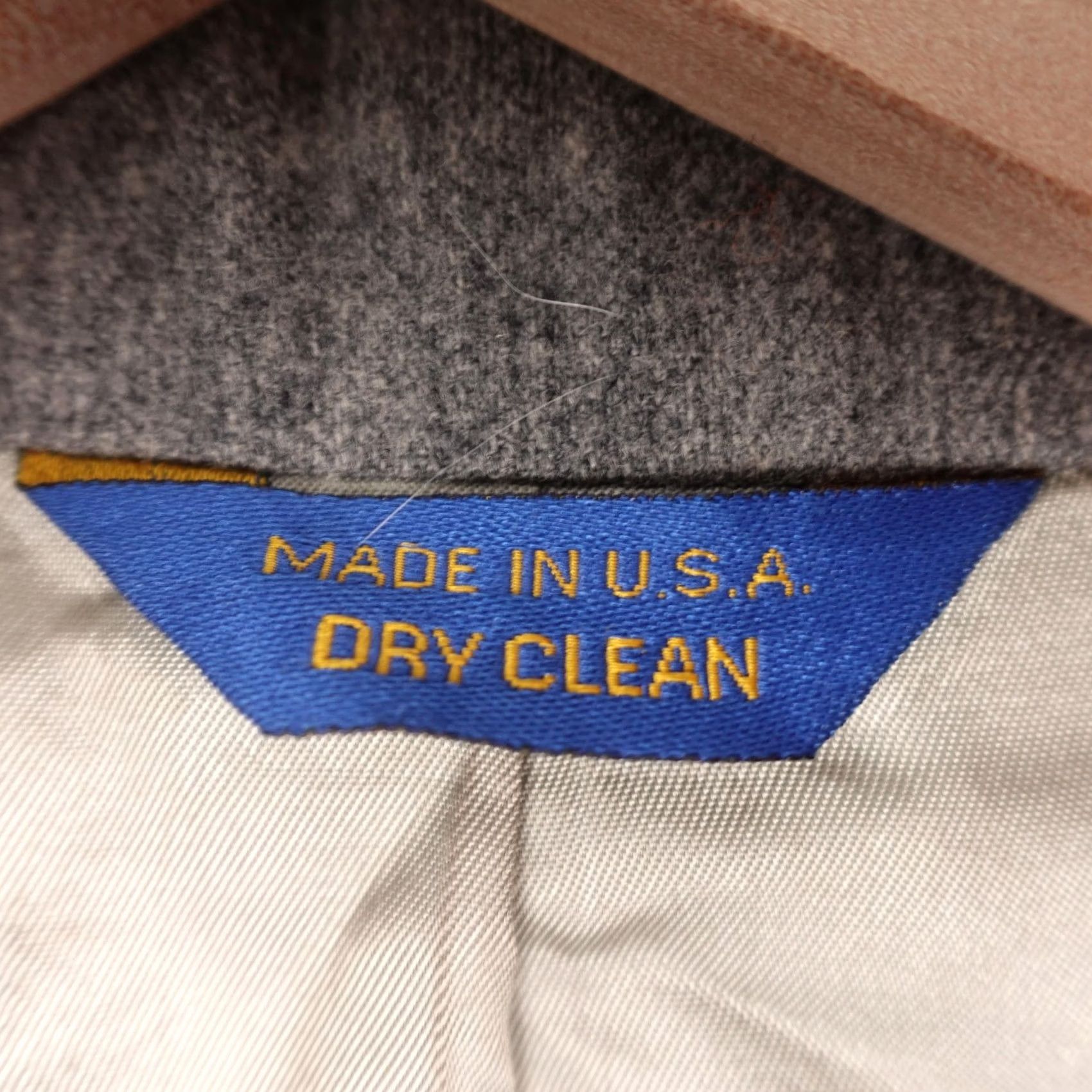 Pendleton VINTAGE Pendleton Sport Coat Mens 46 Gray Wool Tweed Blazer USA Brand Pendleton Sport Coat Men 46 Gray Wool Tweed Blazer Vintage Size 46R - 3 Thumbnail