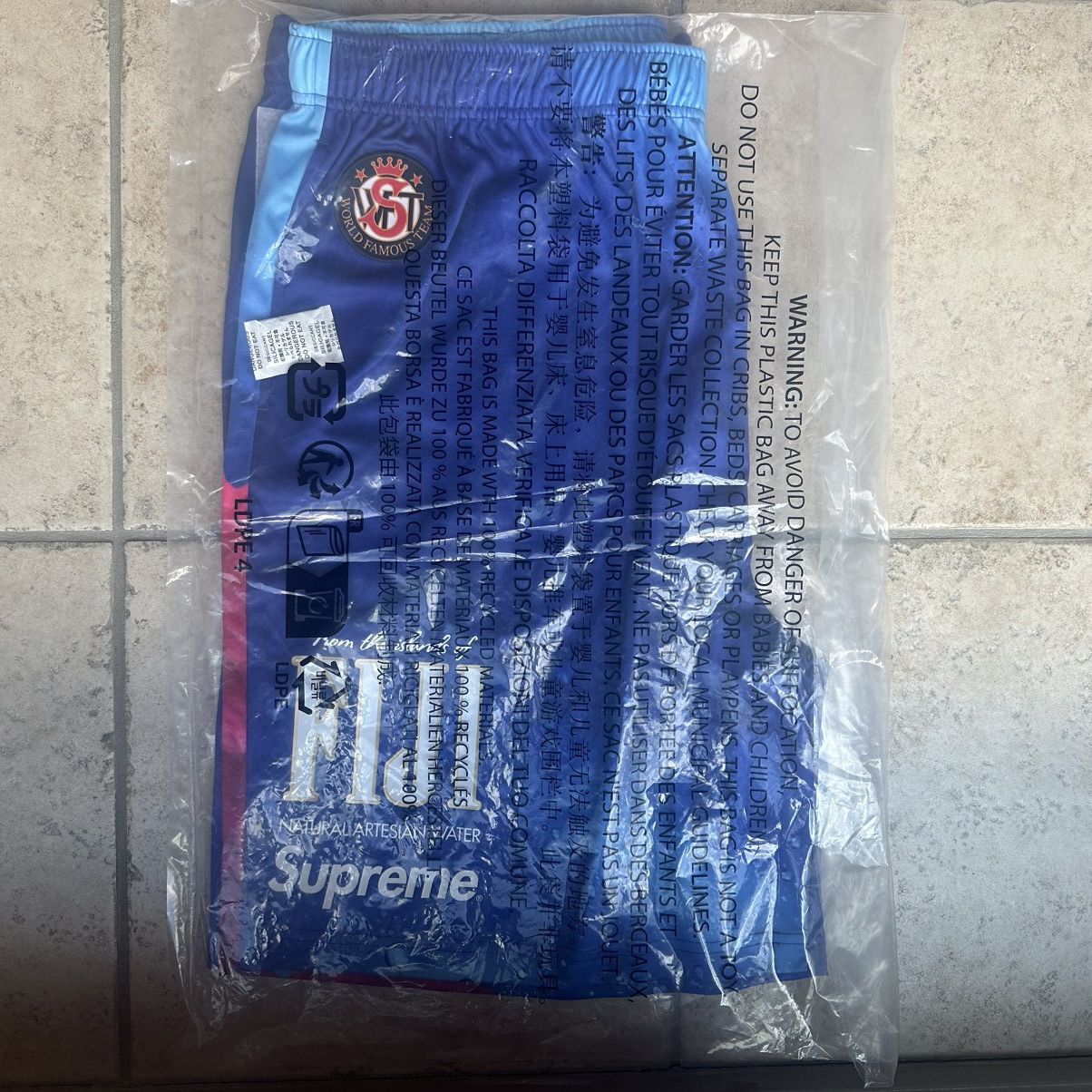 Supreme Size XXL Supreme FIJI Soccer Short Multicolor Size US 39 - 3 Thumbnail