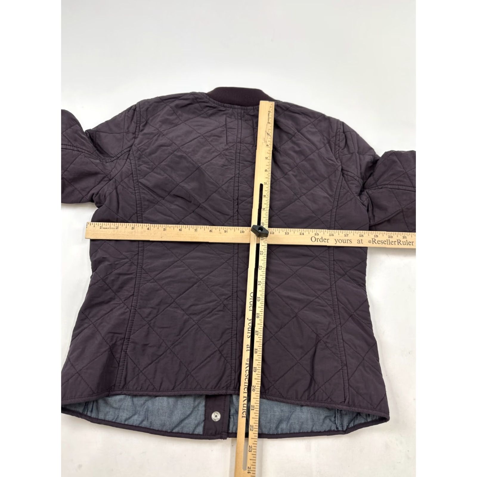 Gap Gap Bomber Jacket Womens M Purple Zip Pocket Quilted Lightweight Full Zip Snap Front Regular Fit, Casual Outdoor Season Fall Winter - N/A Size M / US 6-8 / IT 42-44 - 6 Thumbnail