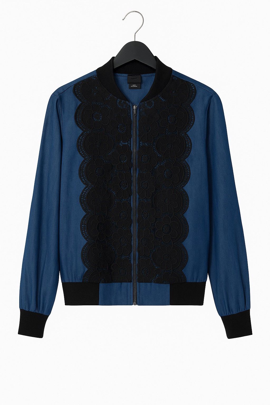 Anna Sui Vintage Anna Sui Blue Denim Jacket Black Lace Appliqué Size M / US 6-8 / IT 42-44 - 1 Thumbnail