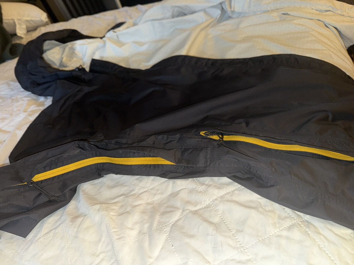 The North Face The North Face Windbreaker Size US L / EU 52-54 / 3 - 3 Thumbnail