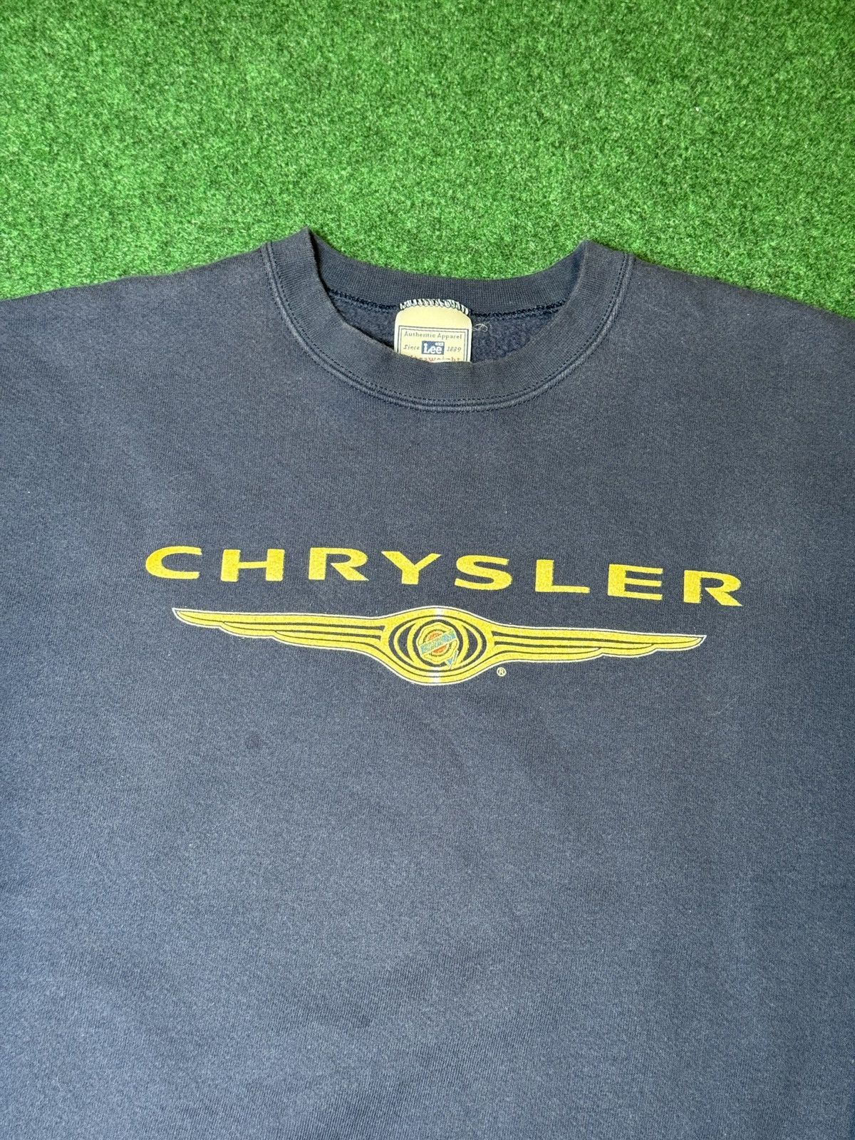 Chrysler × Vintage Vintage 90s Chrysler Luxury Car Automobile Sweatshirt Size US L / EU 52-54 / 3 - 2 Thumbnail