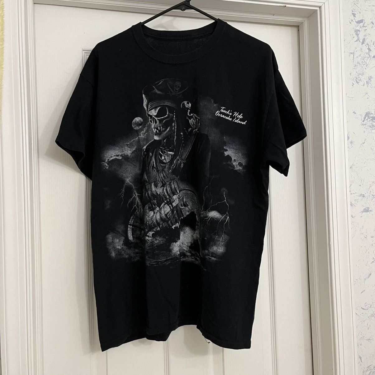 Vintage Vintage pirate skull tee Size US L / EU 52-54 / 3 - 1 Thumbnail