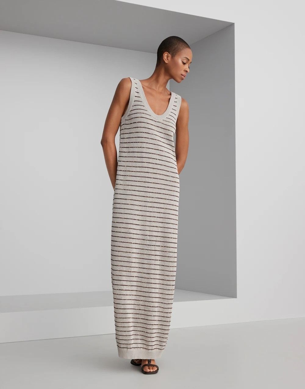Brunello Cucinelli o1la1rc1a0425 Dress in Beige/Grey Size M / US 6-8 / IT 42-44 - 1 Thumbnail