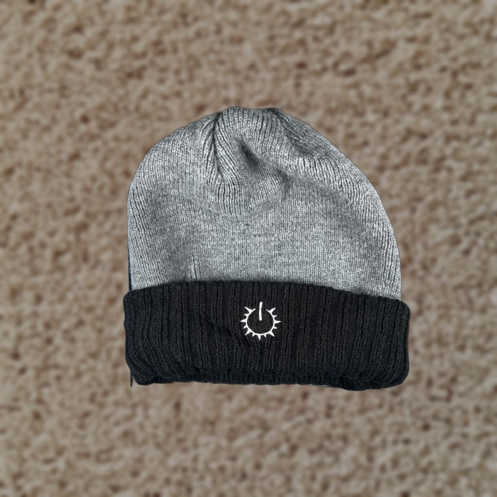 New Era × Palace Palace New Era Peak Beanie | Grailed