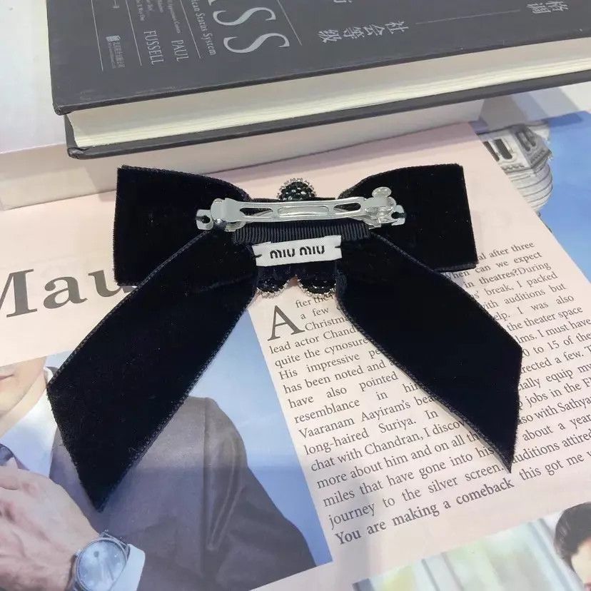 Miu Miu MIU MIU Women's Bow Hair Clip Pre-owned Size ONE SIZE - 3 Thumbnail