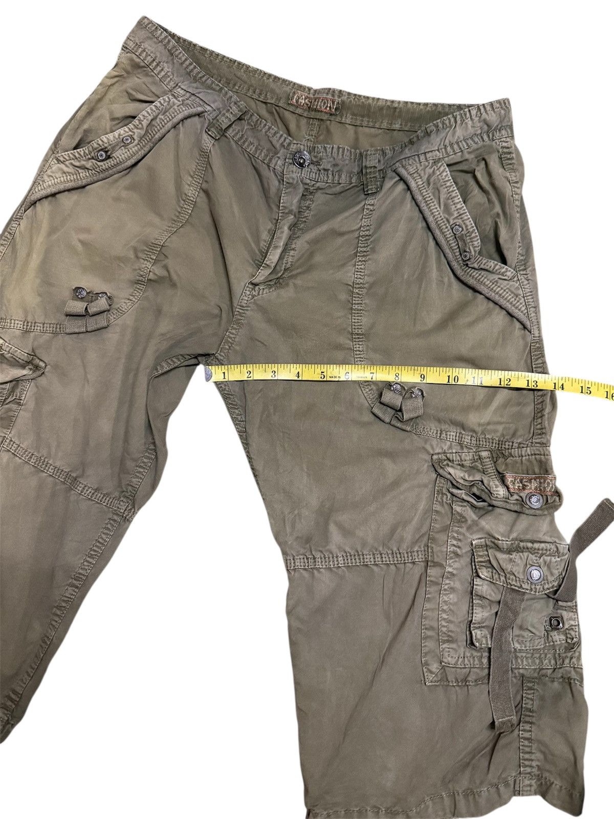 Japanese Brand Fashion Possibly by F.U.S.A.I Cargo Shorts Green Size US 33 - 9 Thumbnail