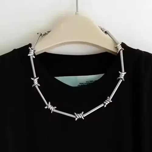 Jewelry × Vintage Barbed Wire Chrome Necklace Spike Post Punk Chain Size ONE SIZE - 1 Thumbnail