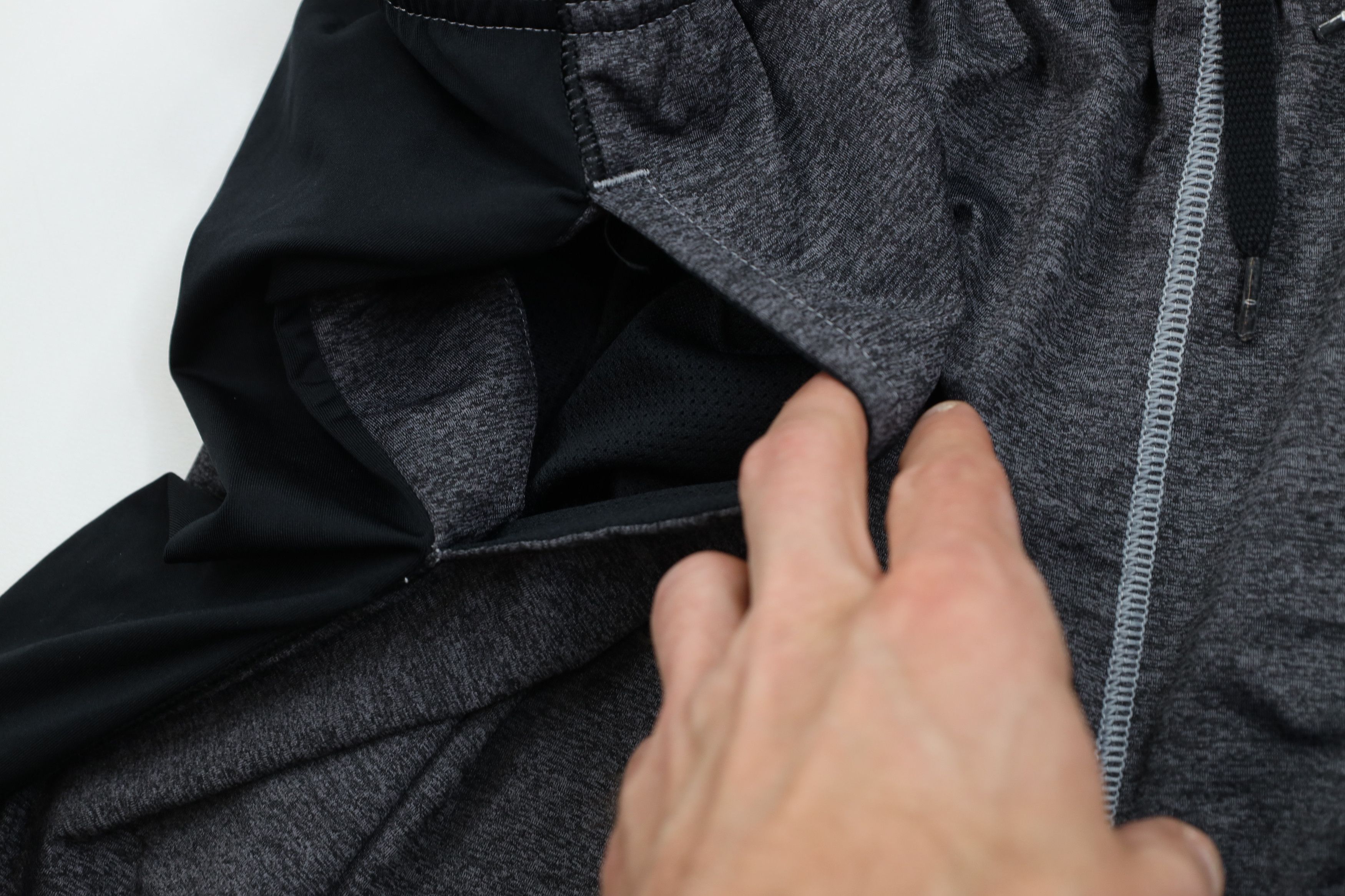 Under Armour Under Armour Color Block Training Gym Basketball Shorts Gray Size US 36 / EU 52 - 6 Thumbnail