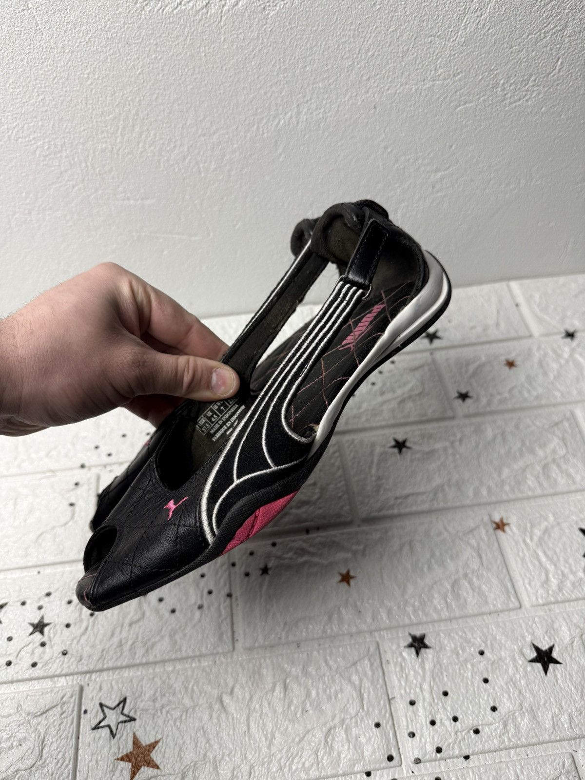 Puma Vintage Puma Speedcat Women's US7 UK4.5 EUR37.5 Black/Pink Size US 7 / IT 37 - 3 Thumbnail
