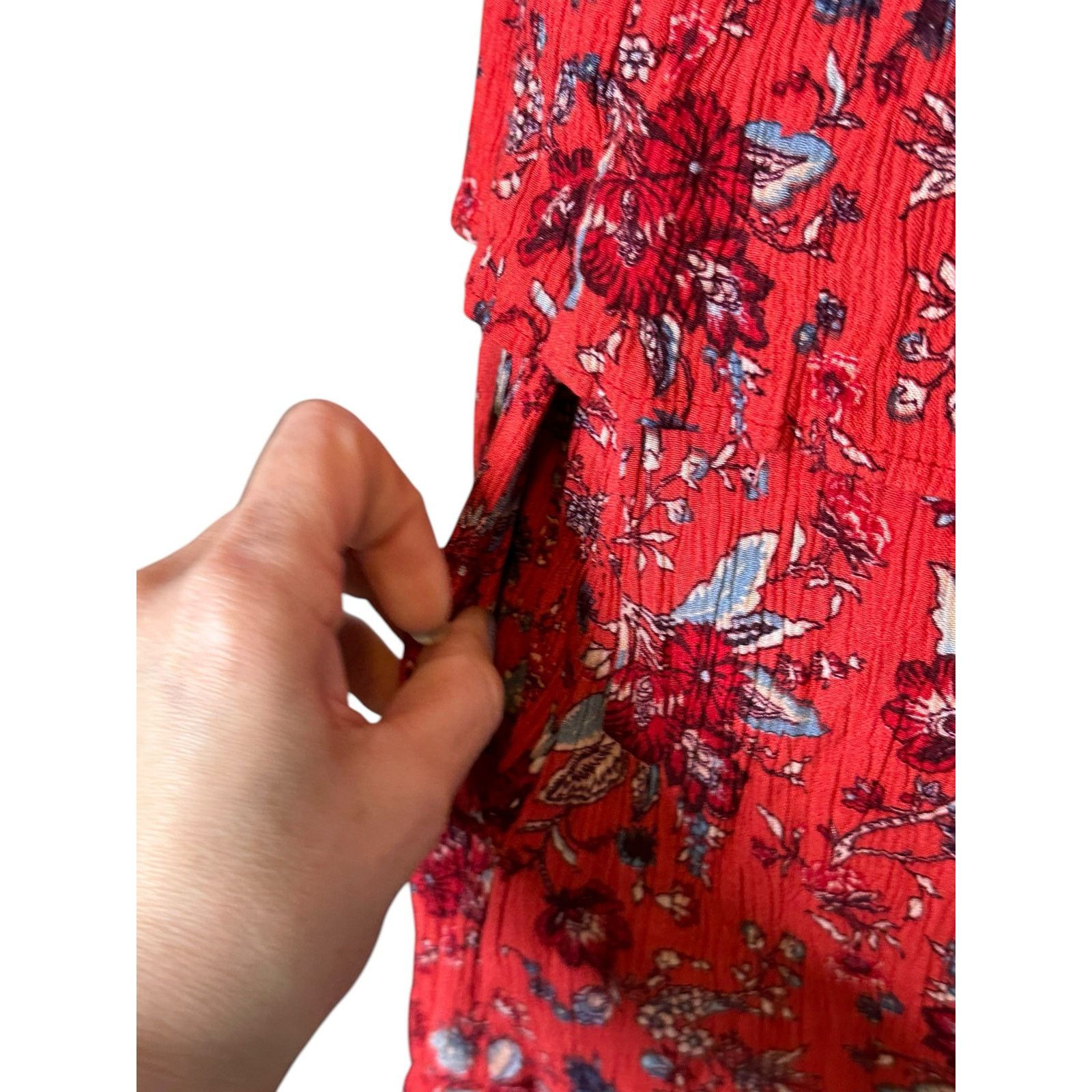 American Eagle Outfitters American Eagle red blue tank romper size 4 Size 27" / US 4 / IT 40 - 11 Thumbnail