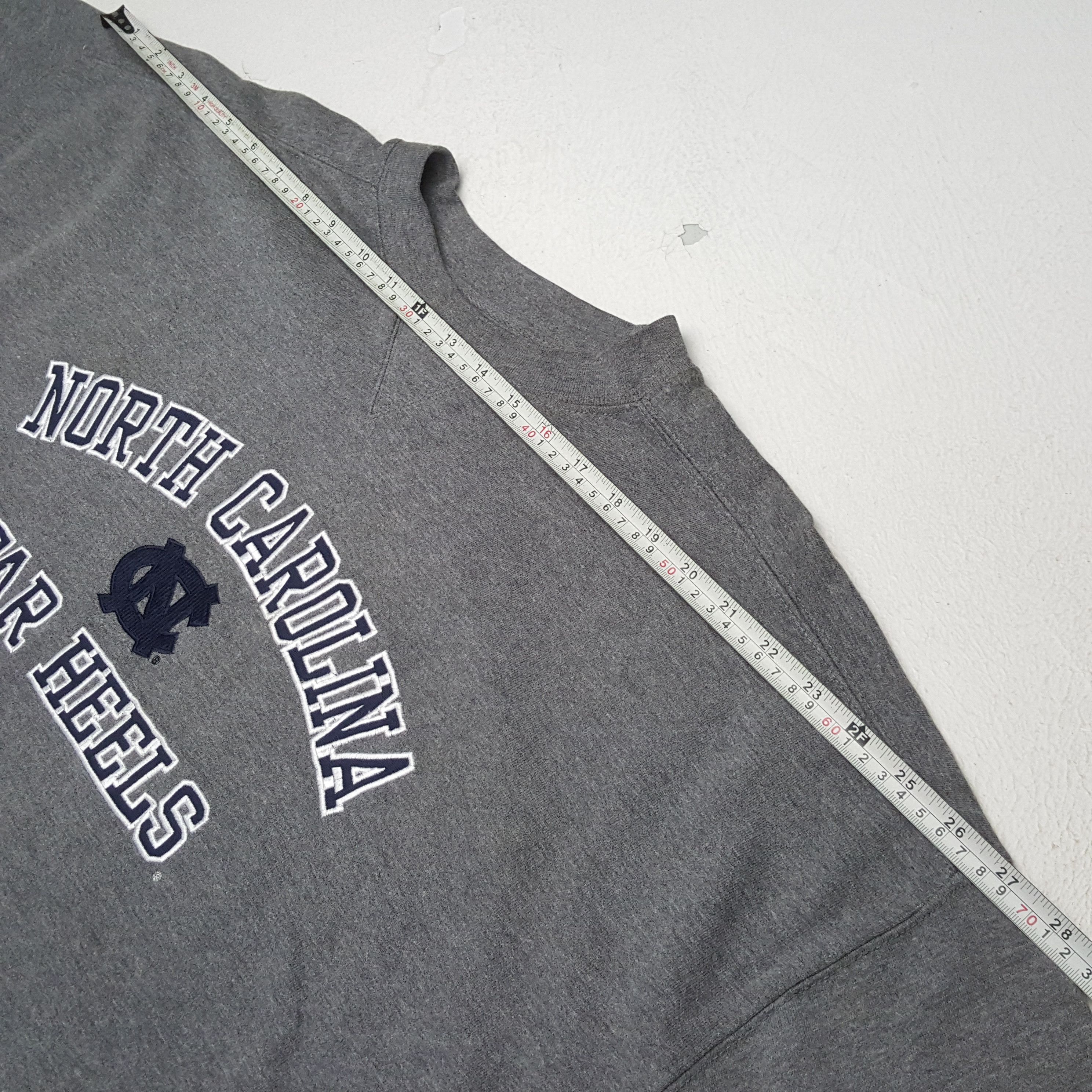 NFL × Vintage Vintage NORTH CAROLINA TAR HEELS NFL Team Sweatshirts Size US XXL / EU 58 / 5 - 4 Thumbnail