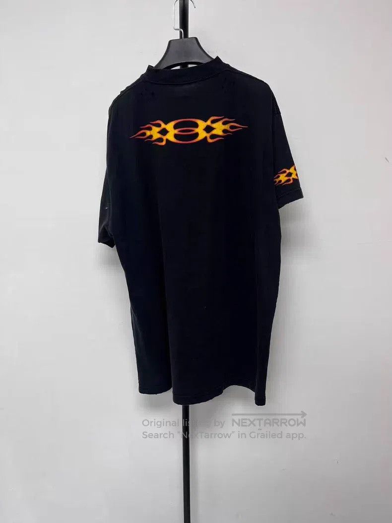 Balenciaga Balenciaga Double Ring Flame Logo Casual Crew Neck Short S Size US S / EU 44-46 / 1 - 2 Thumbnail