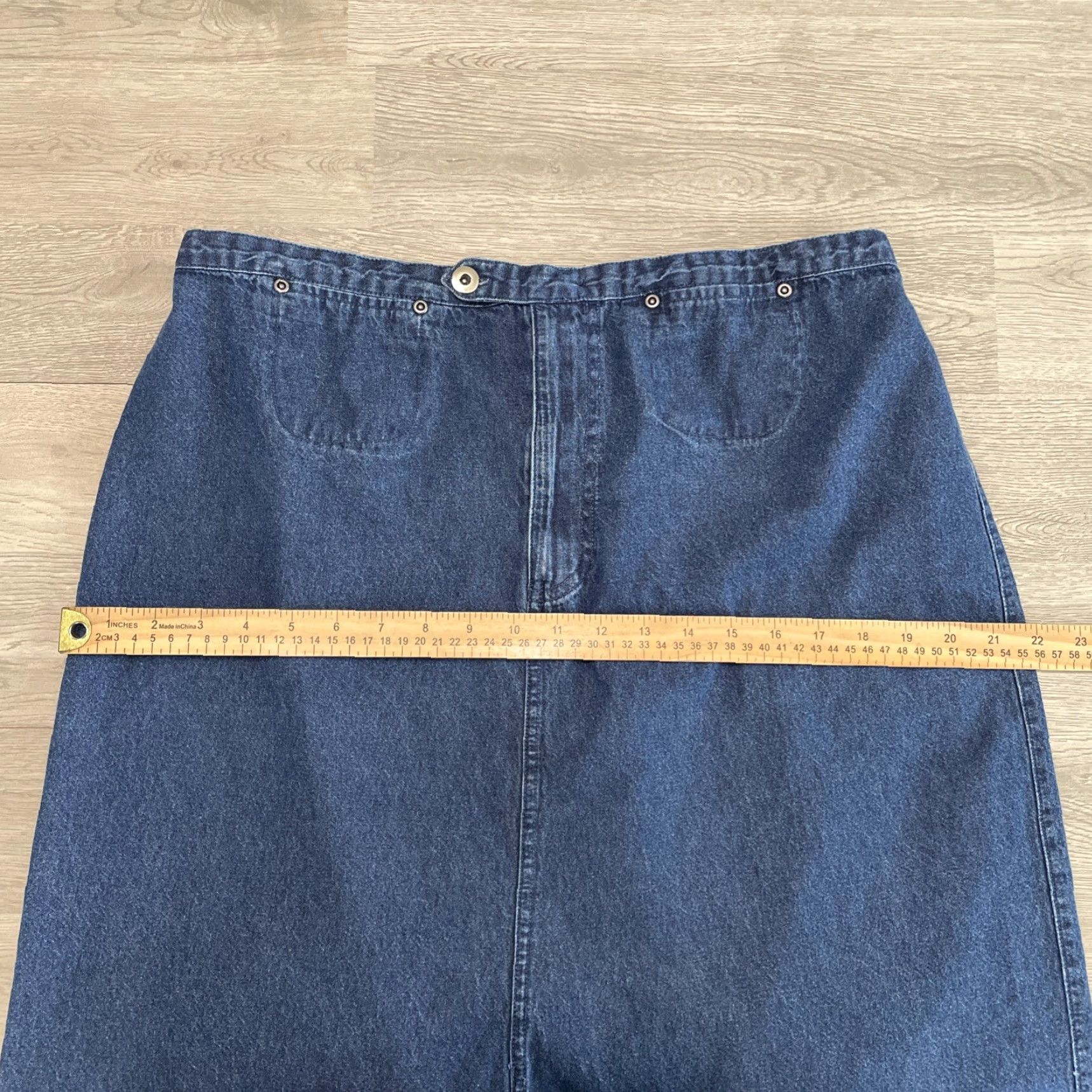 Vintage VINTAGE Premier International Blue Denim Skirt Plus Size XL A-Line Long Elastic Waist Womens Size 40" / US 18 - 5 Thumbnail