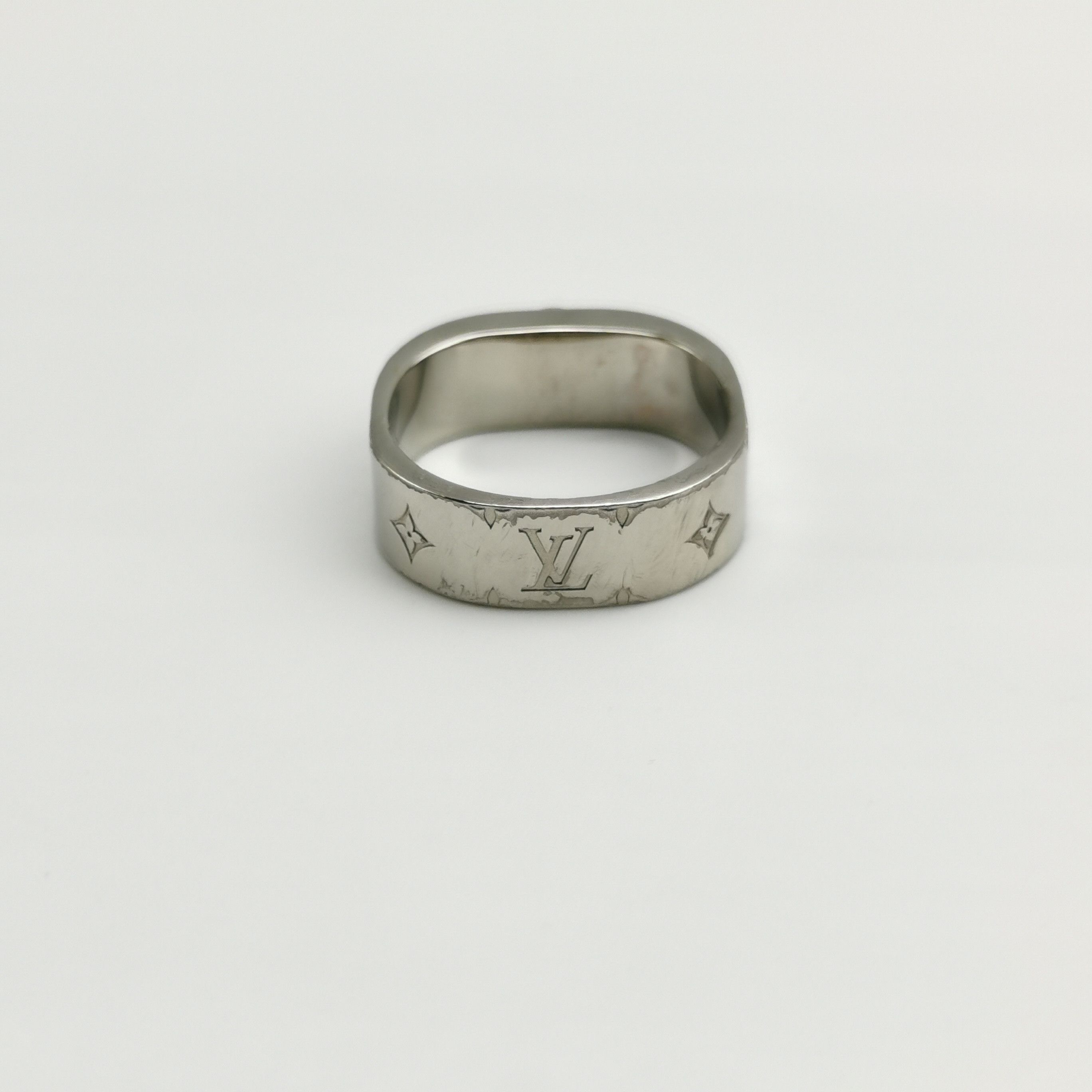 Louis Vuitton Louis Vuitton (LV) Nanogram Logo Ring Size 14 -z2505 Size ONE SIZE - 6 Thumbnail