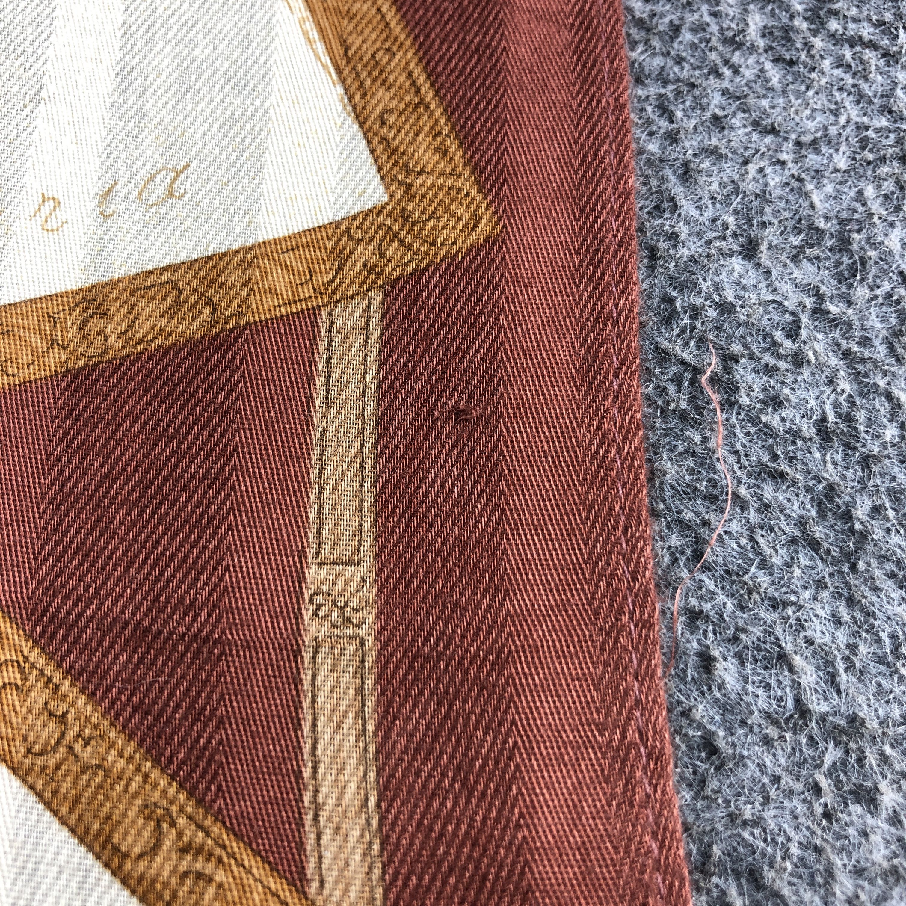 Alviero Martini × Vintage Alviero Martini Handkerchief Neckerchief Bandana H2759 Size ONE SIZE - 5 Thumbnail