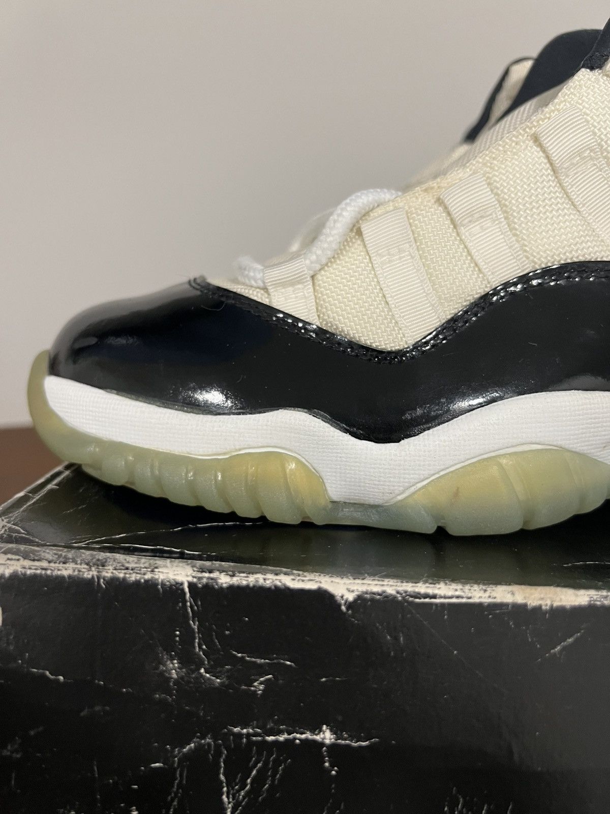 Jordan Brand Air Jordan 11 concord OG 1995 sz 8 Size US 8 / EU 41 - 19 Thumbnail