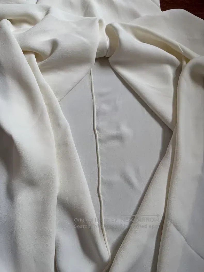 Valentino Valentino Classic V-neck dress Size M / US 6-8 / IT 42-44 - 3 Thumbnail