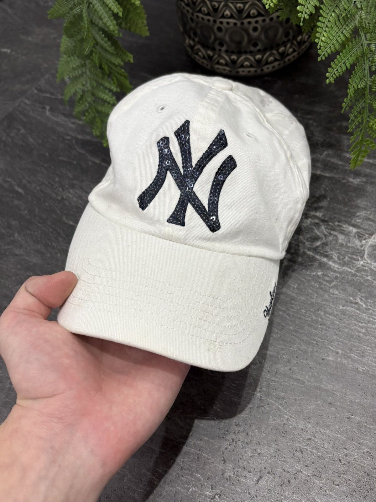 New Era 00s New Era Yankees Vintage Retro Big Logo Hat Cap Rare Y2K Size ONE SIZE - 3 Thumbnail