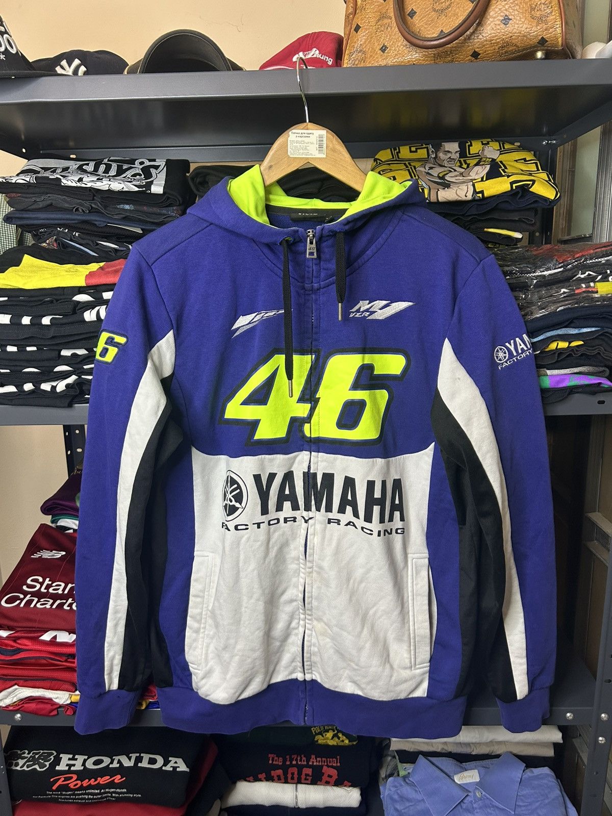 Yamaha Yamaha VR46 Valentino Rossi Racing Hoodie Size M Size US M / EU 48-50 / 2 - 1 Thumbnail