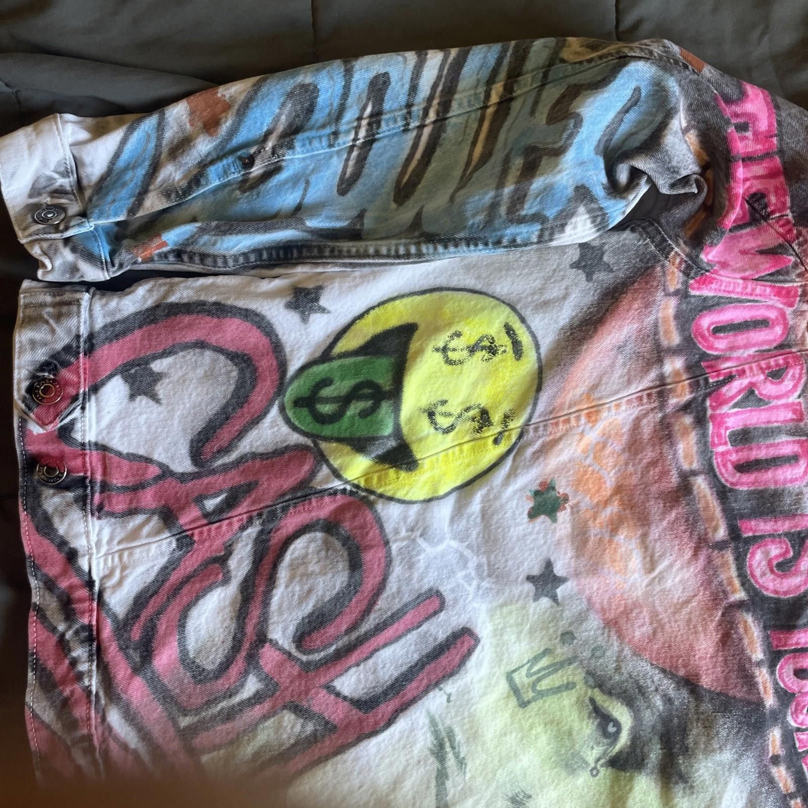 Zara Graffiti Print Denium Jacket “$ The World Is Yours” L