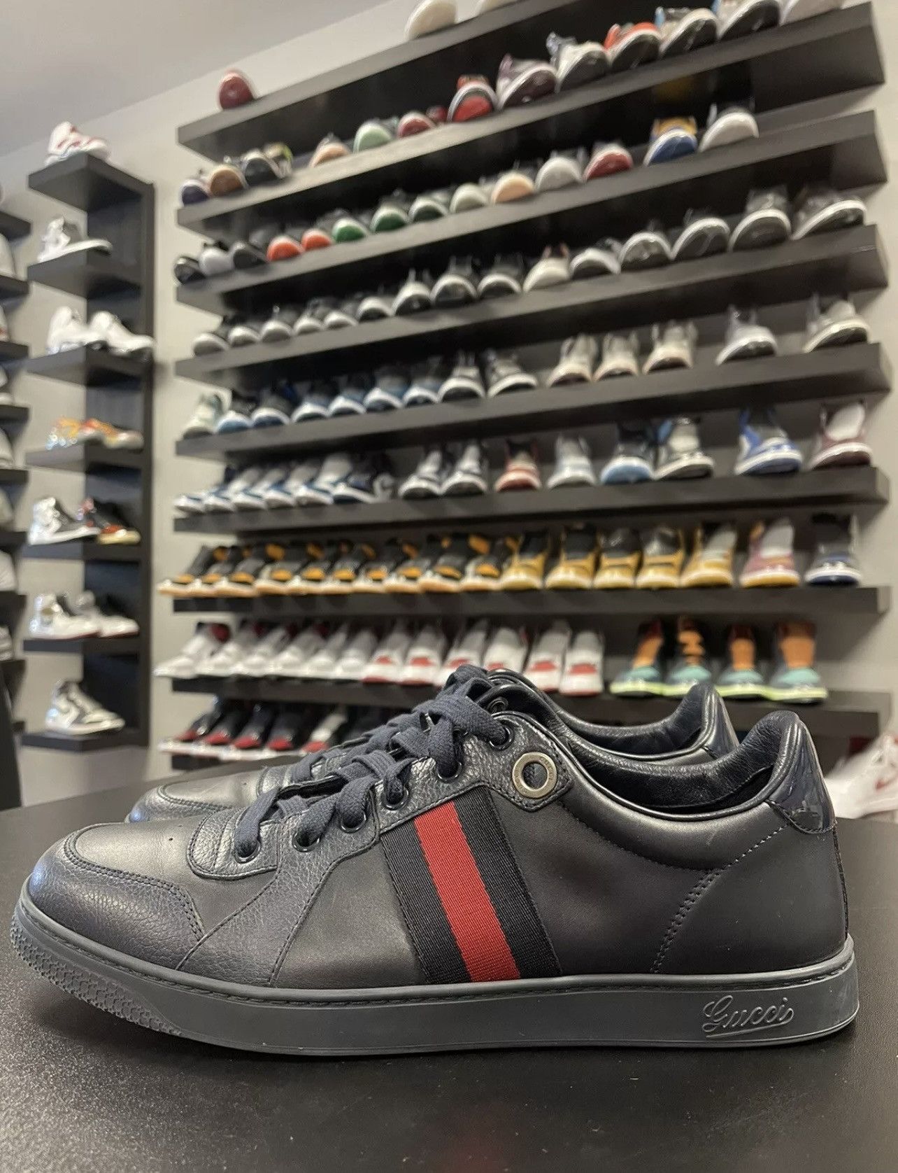 Gucci Size 9.5US/9G - Gucci Coda Leather Web Stripe Navy Blue Low Size US 9.5 / EU 42-43 - 1 Thumbnail